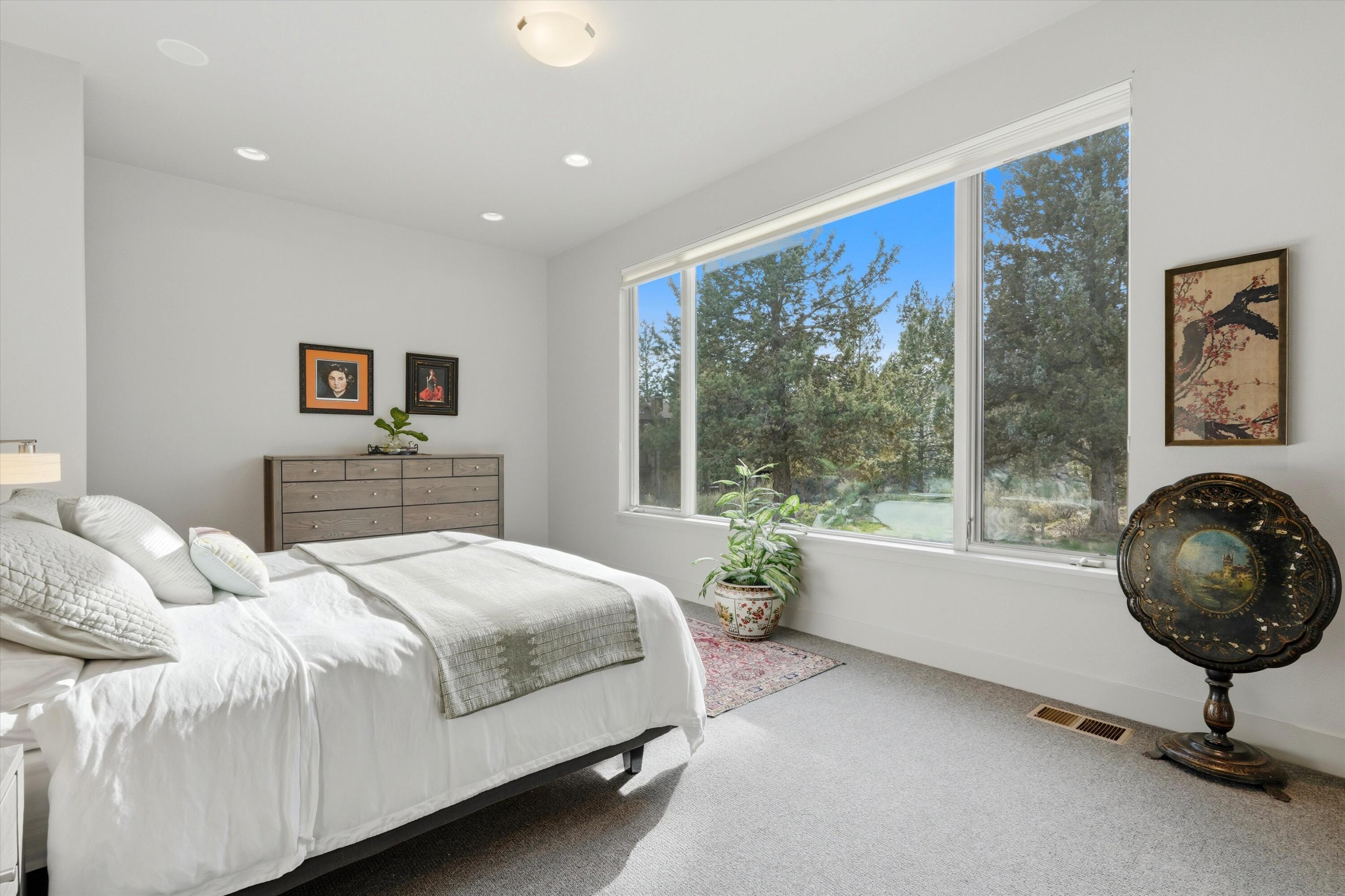 2207 NW Reserve Camp Court