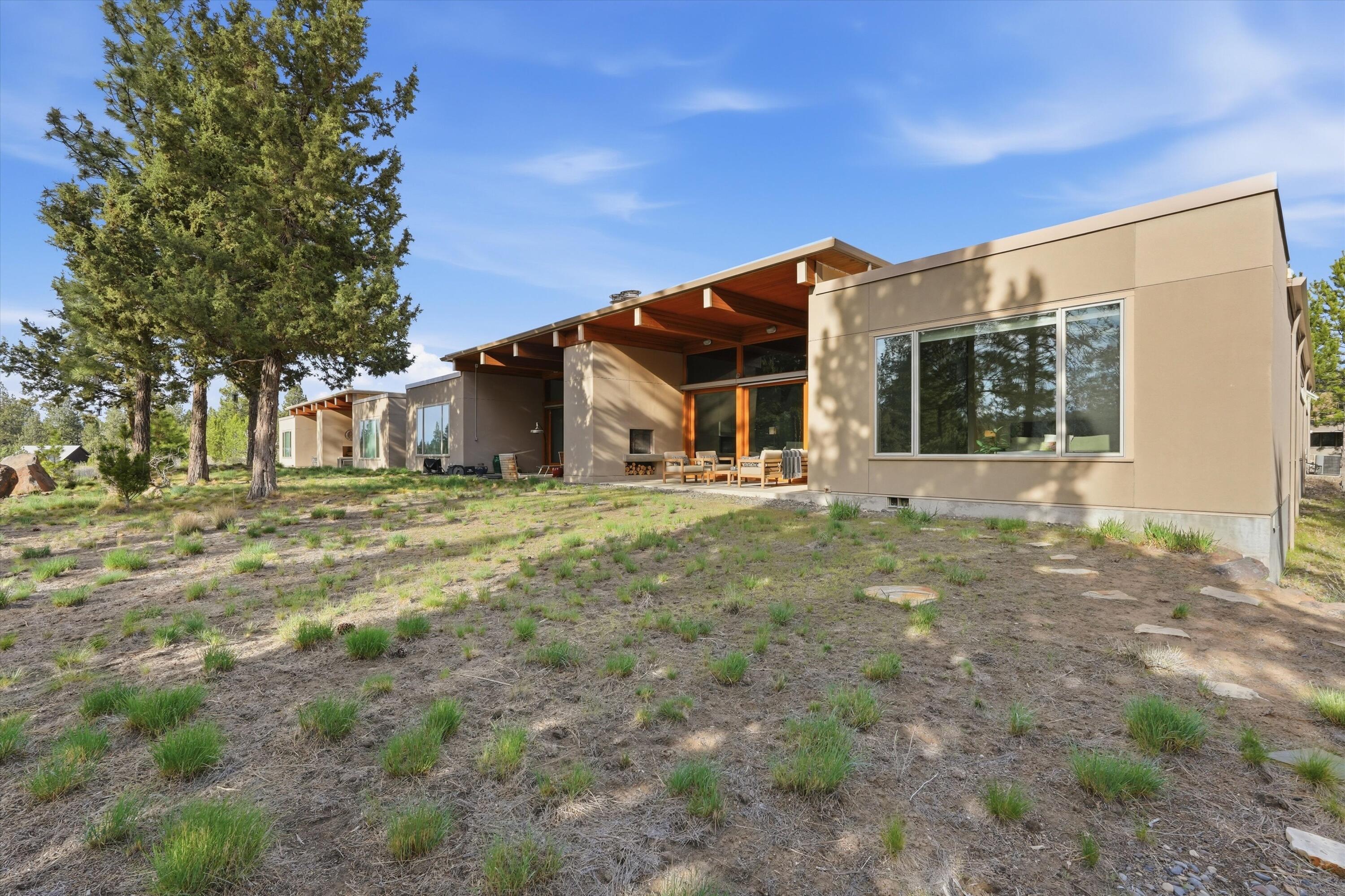 2207 NW Reserve Camp Court