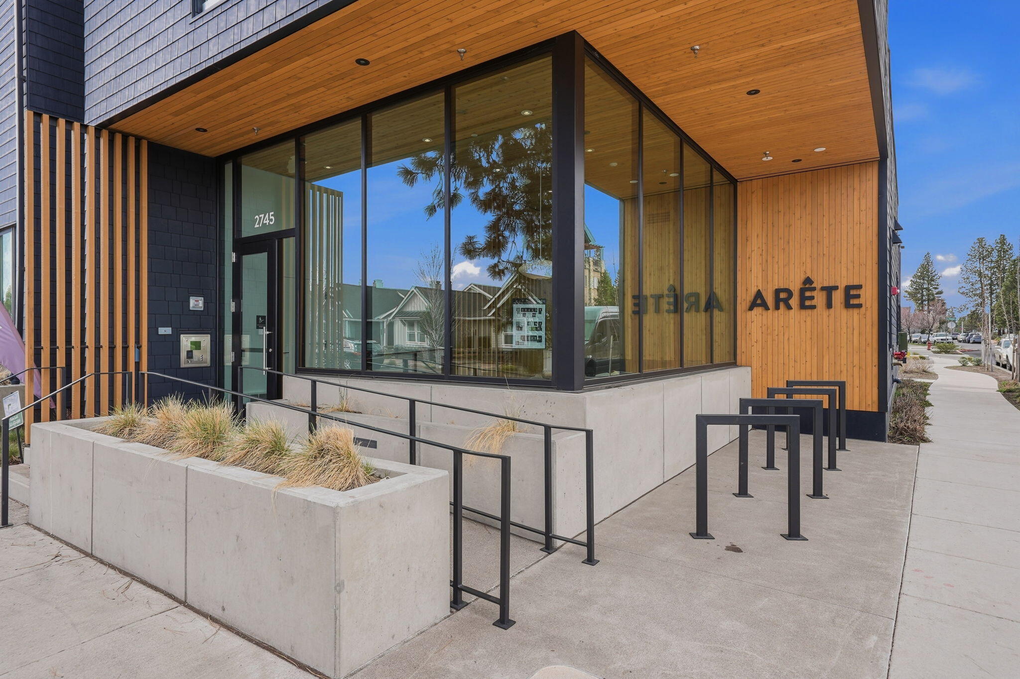 2745 NW Ordway Avenue, 202