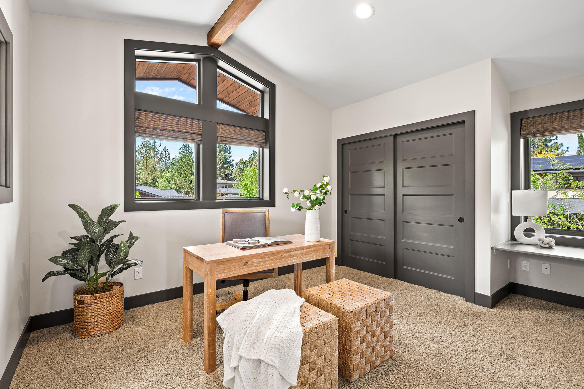 2294 NW High Lakes Loop