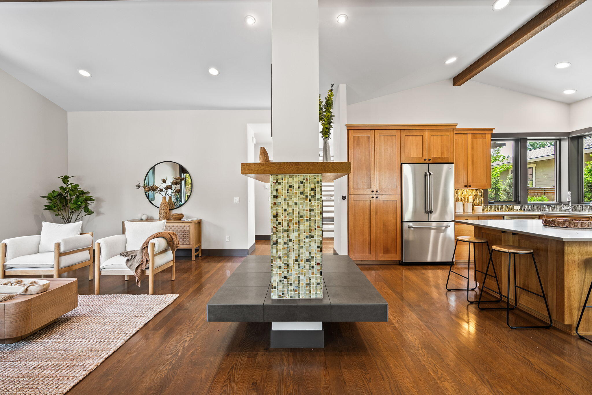 2294 NW High Lakes Loop