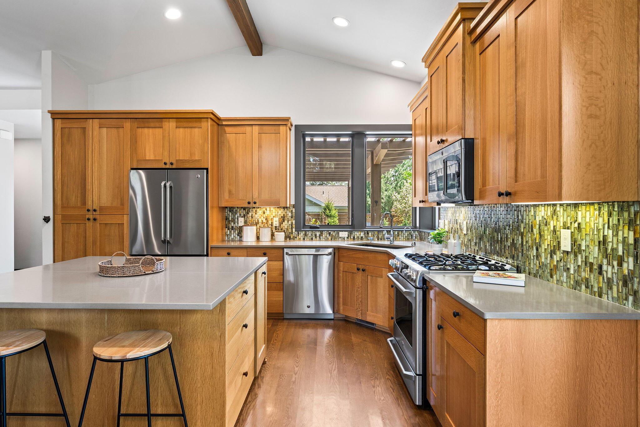 2294 NW High Lakes Loop