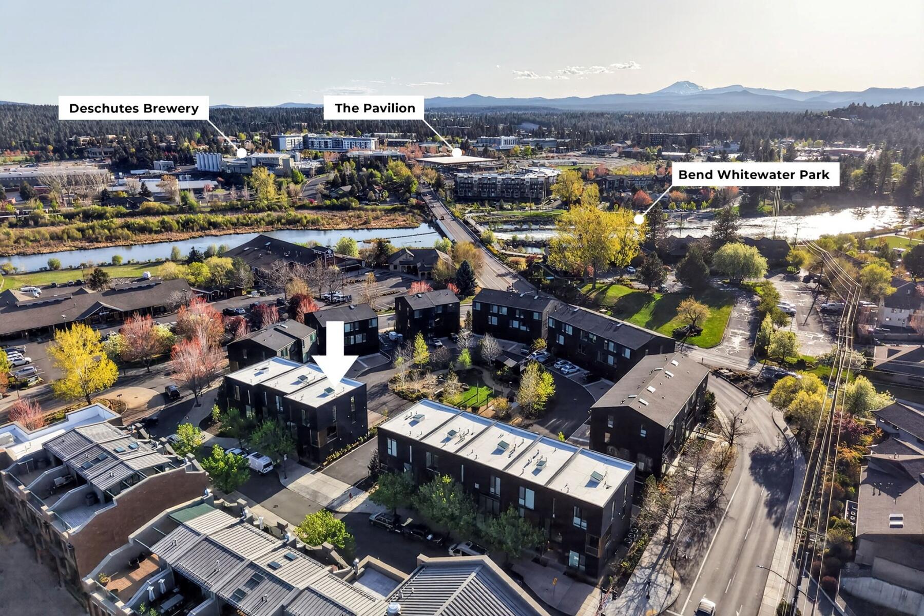 55 SW Wall Street, UNIT 3 & 3A