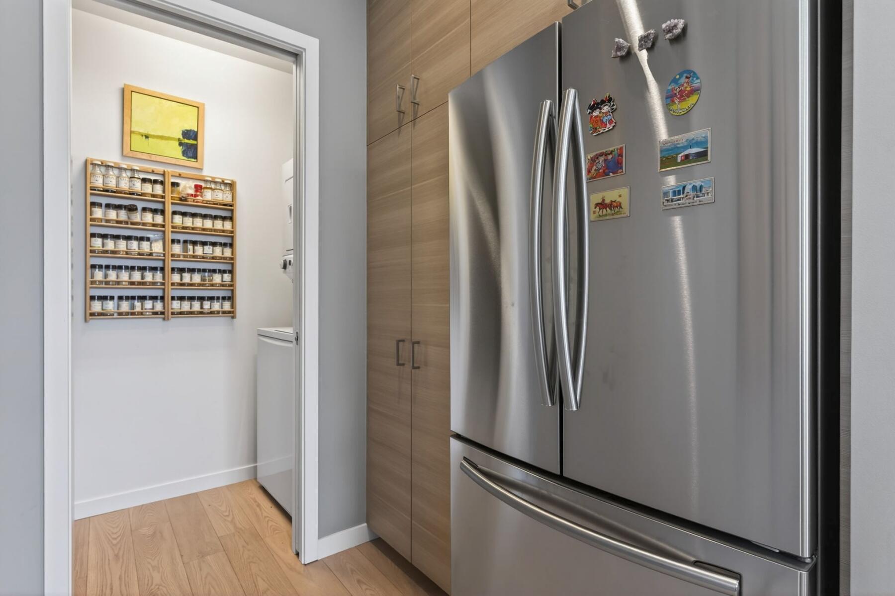 55 SW Wall Street, UNIT 3 & 3A