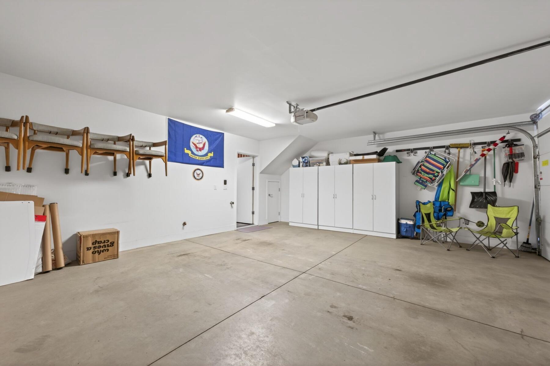 55 SW Wall Street, UNIT 3 & 3A