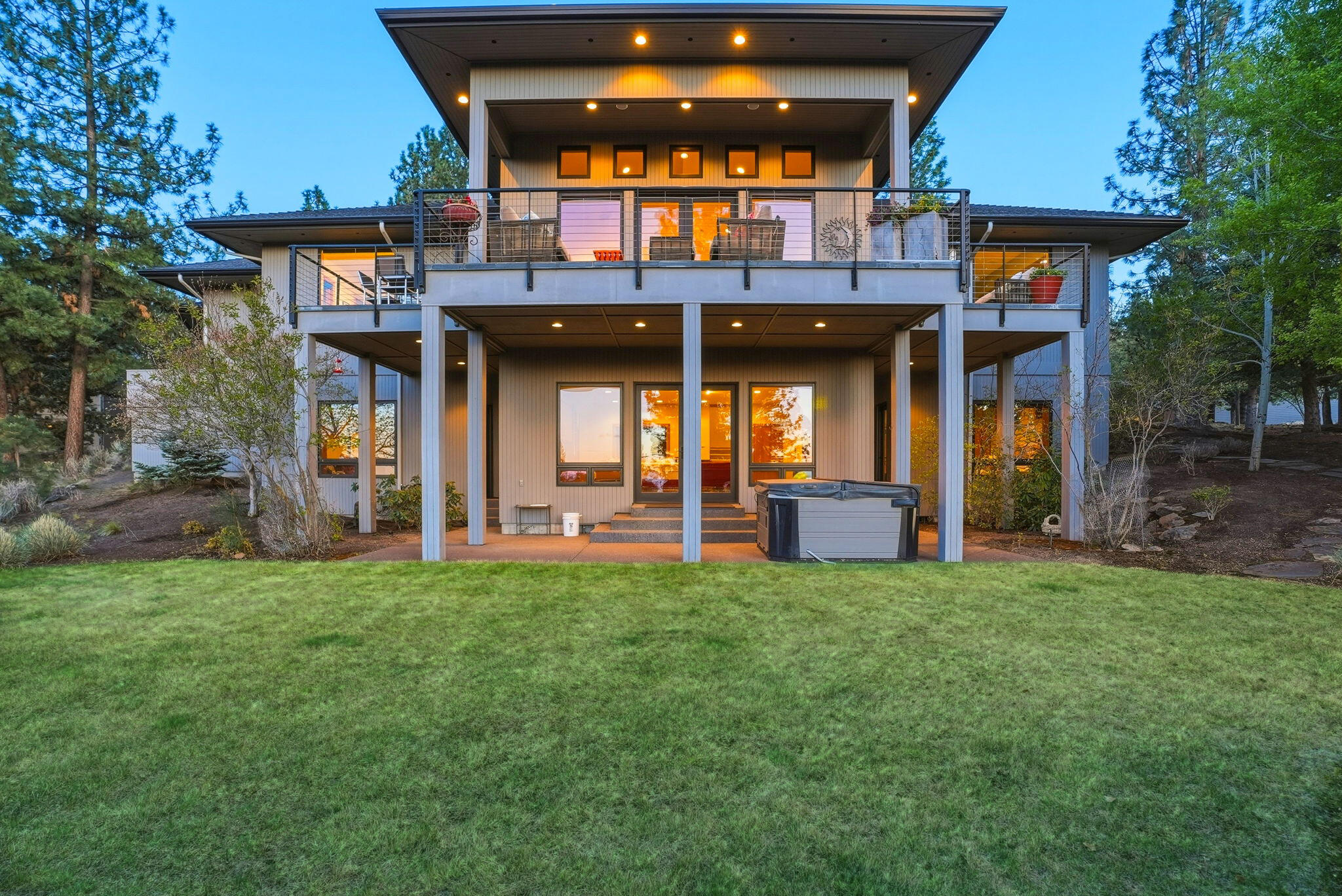 3072 NW Duffy Drive