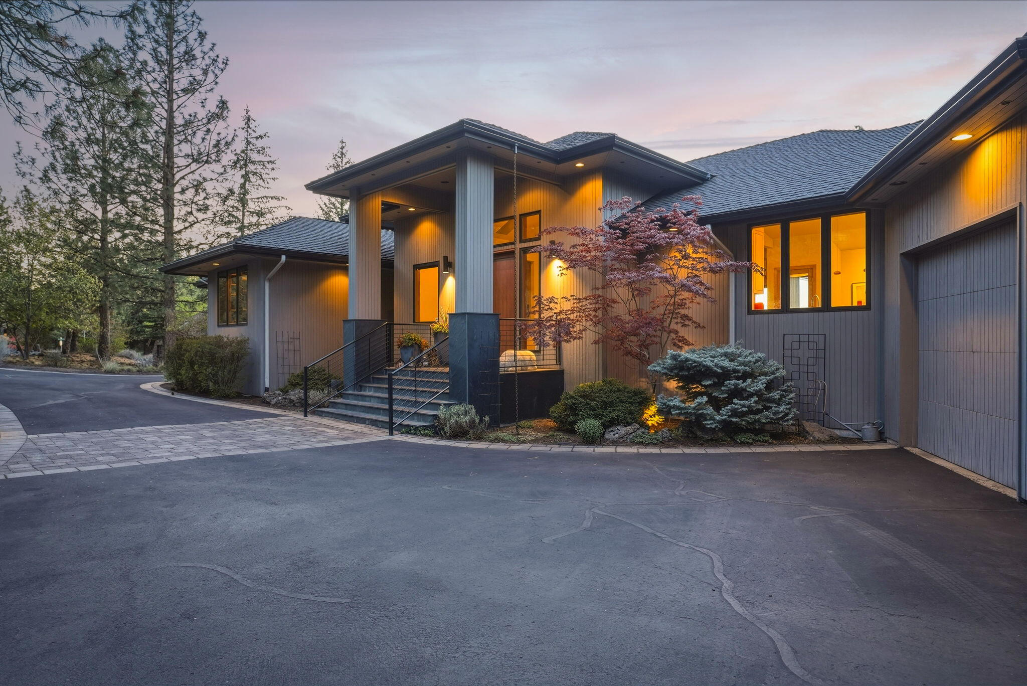 3072 NW Duffy Drive
