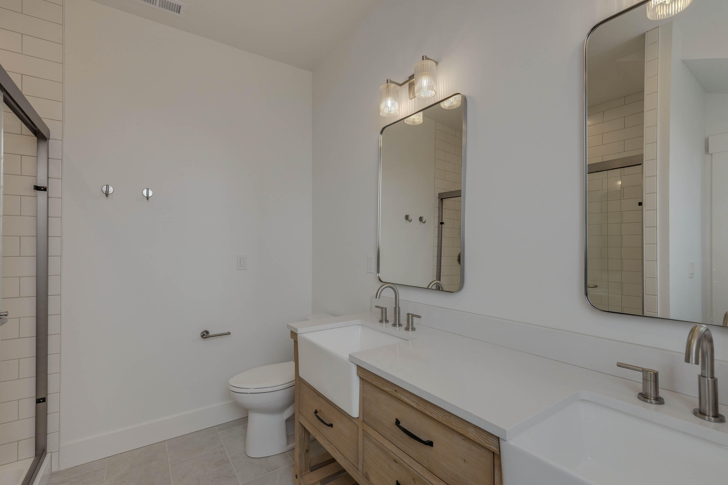 401 NE Moonwake Lane, 14