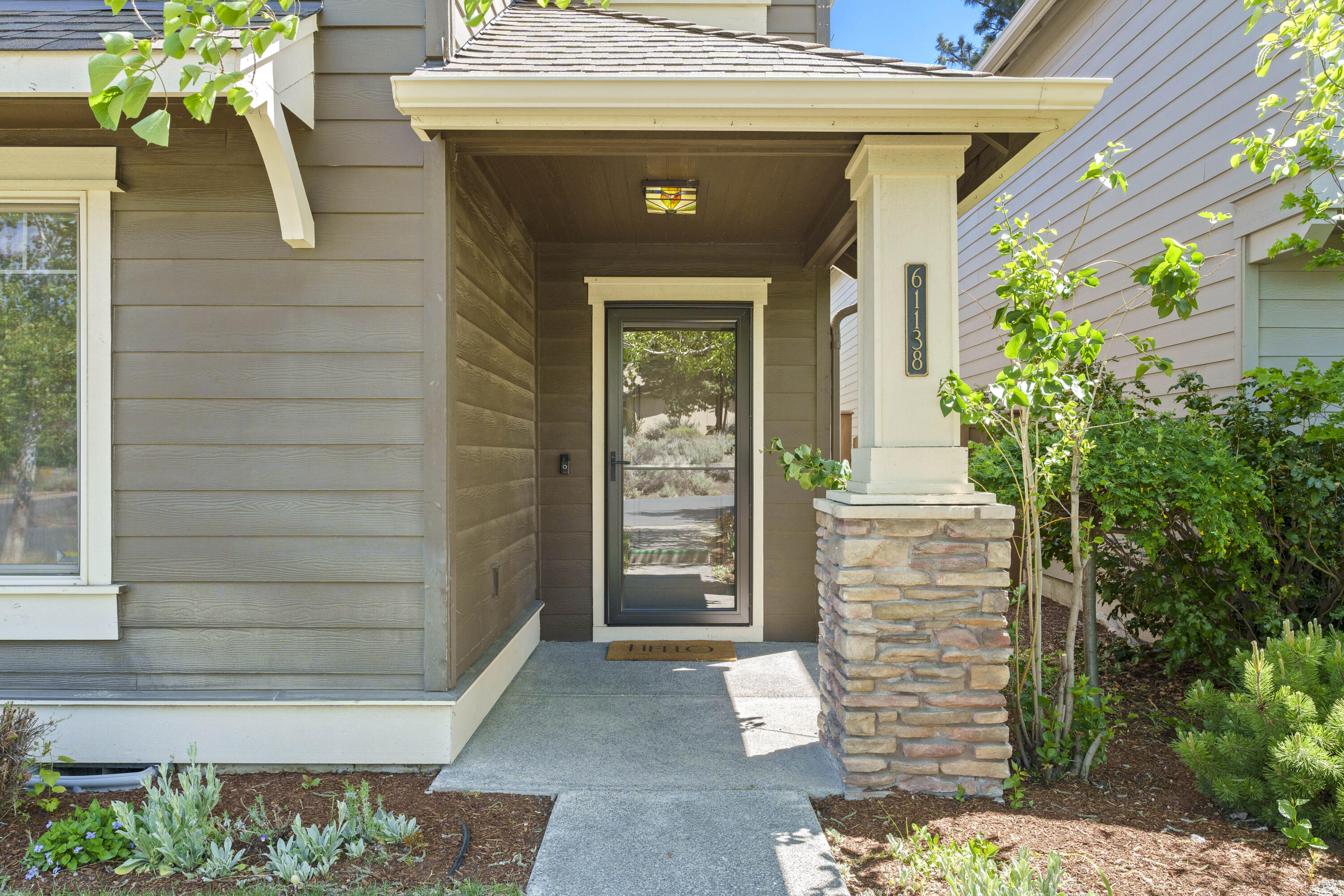 61138 SE Sydney Harbor Drive