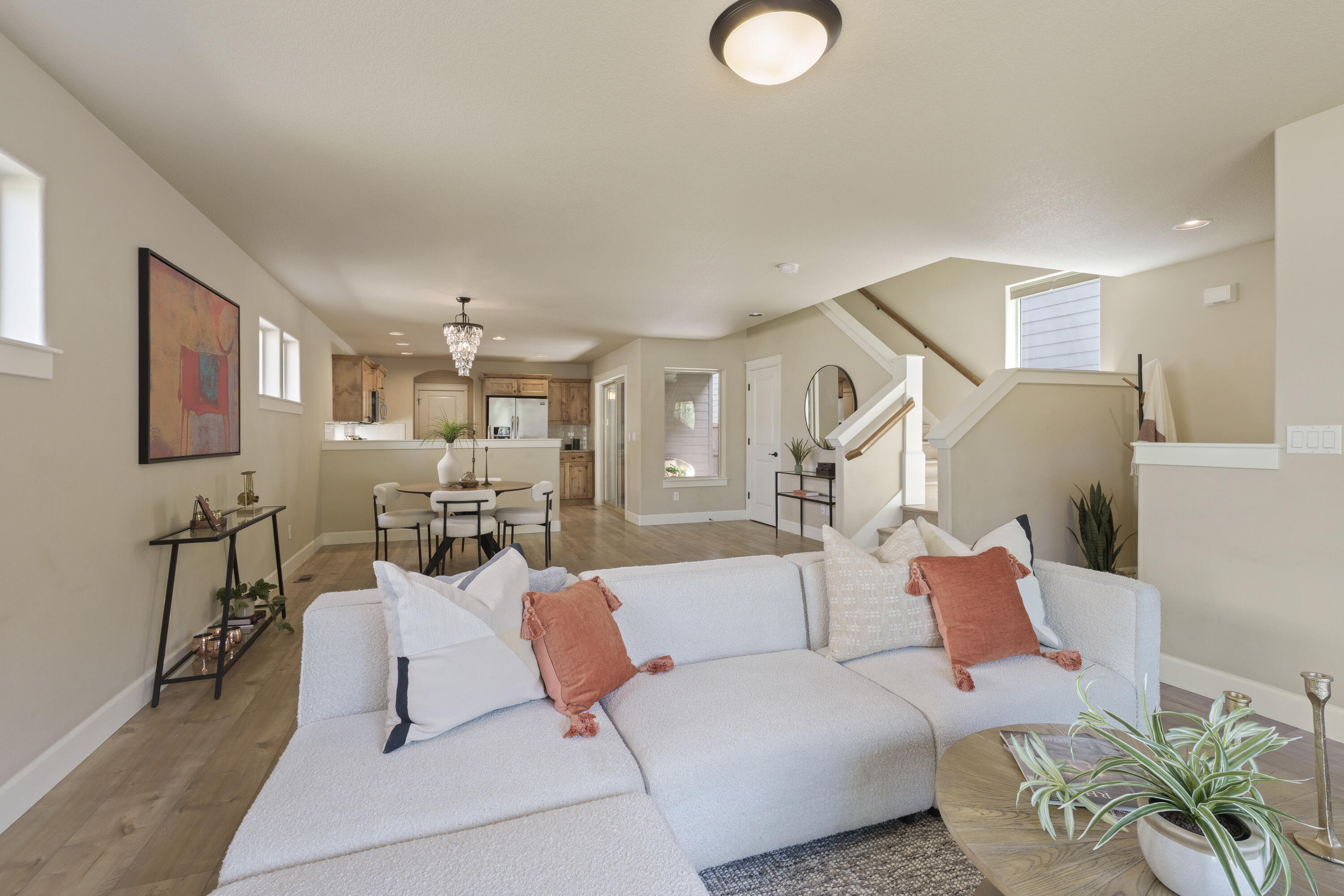 61138 SE Sydney Harbor Drive