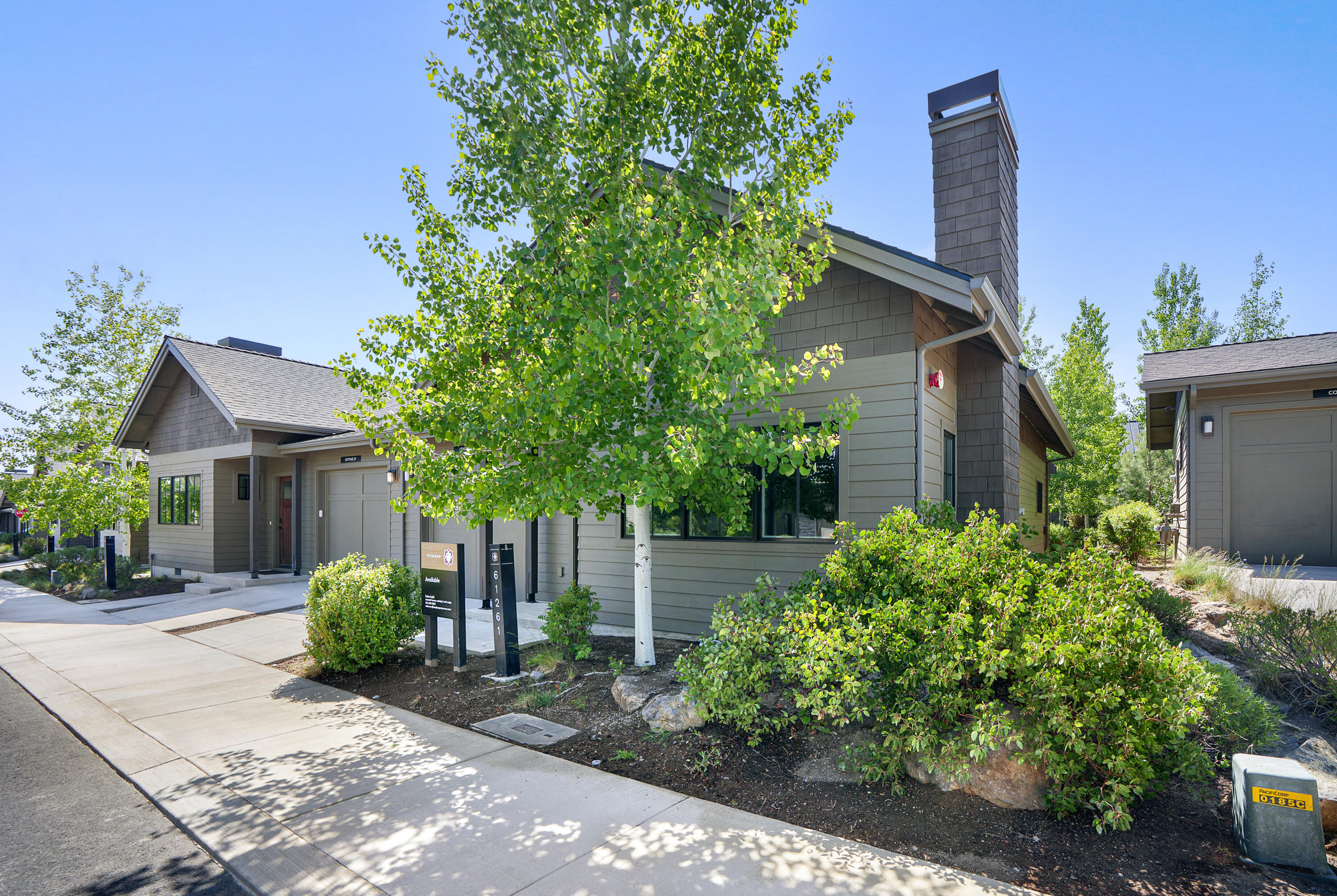 61261 Tetherow Drive, 28