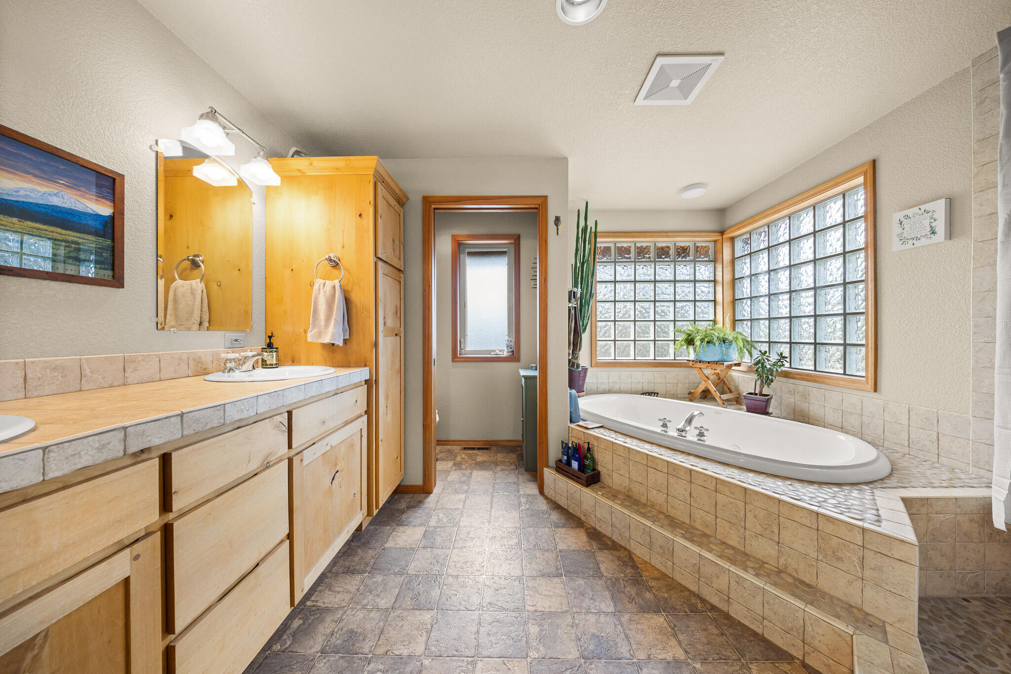 575 SW 55th Place