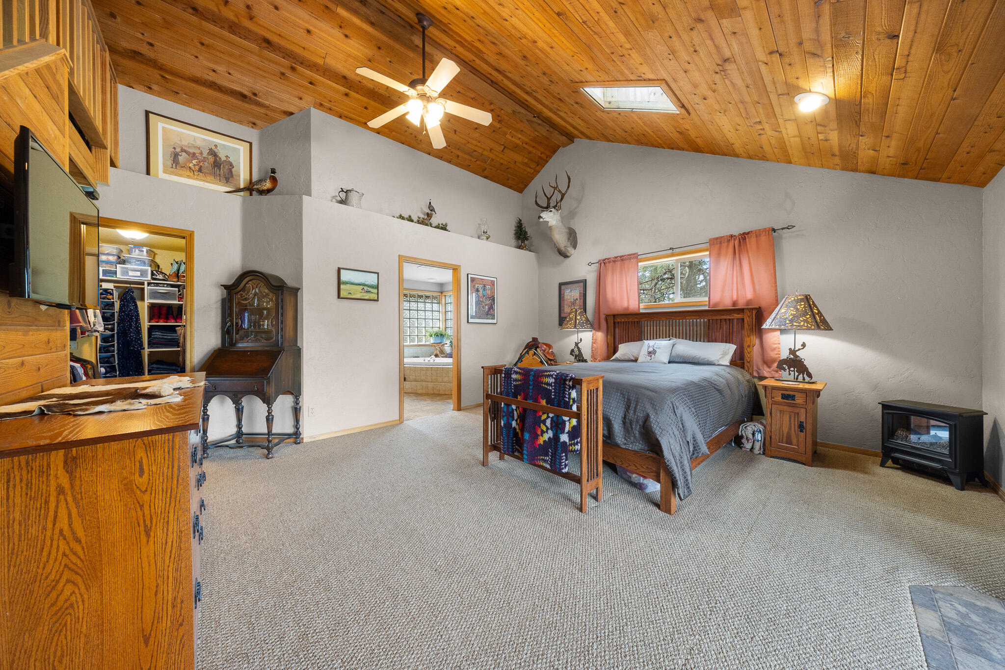 575 SW 55th Place