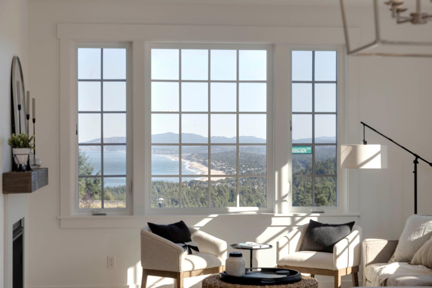 1152 NE Seascape Avenue, 9-13