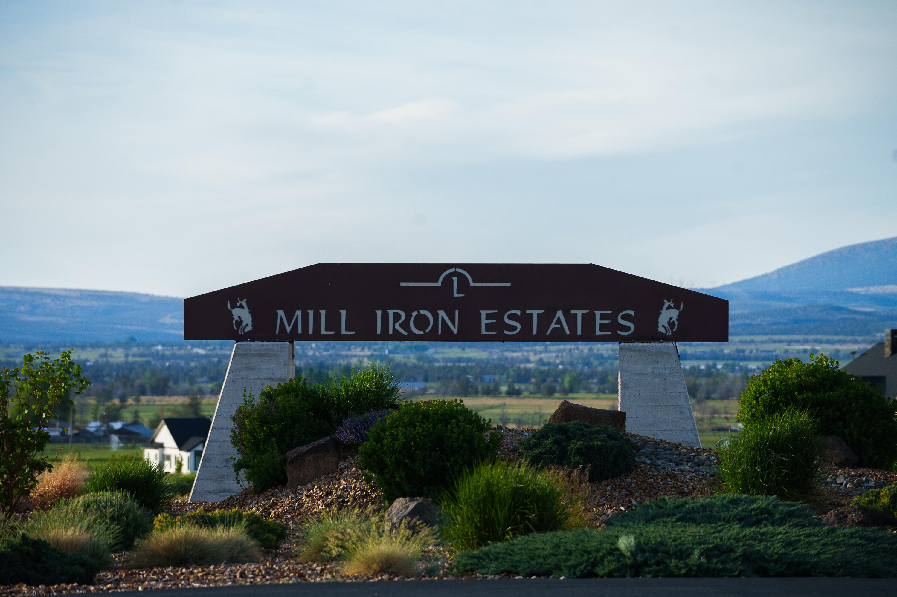 7490 SW Mill Iron Circle