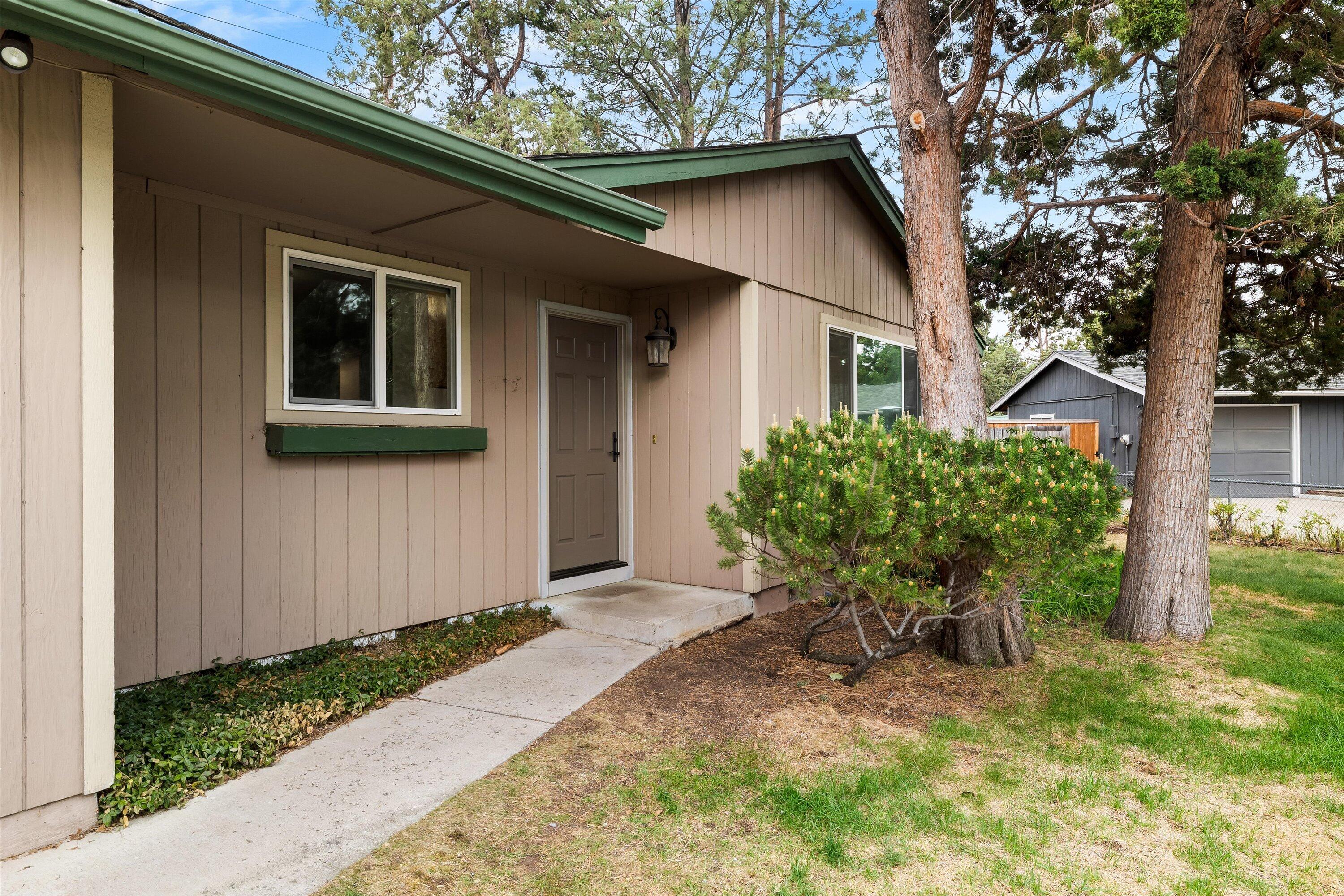 947 SE 6th Street