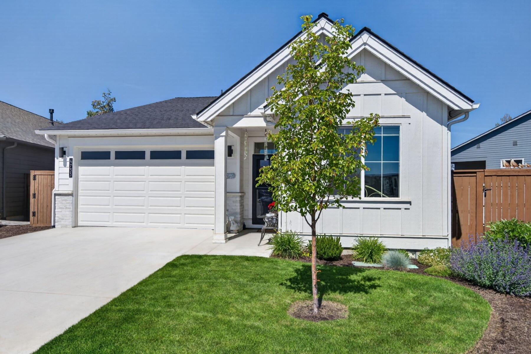 4733 SW Badger Court
