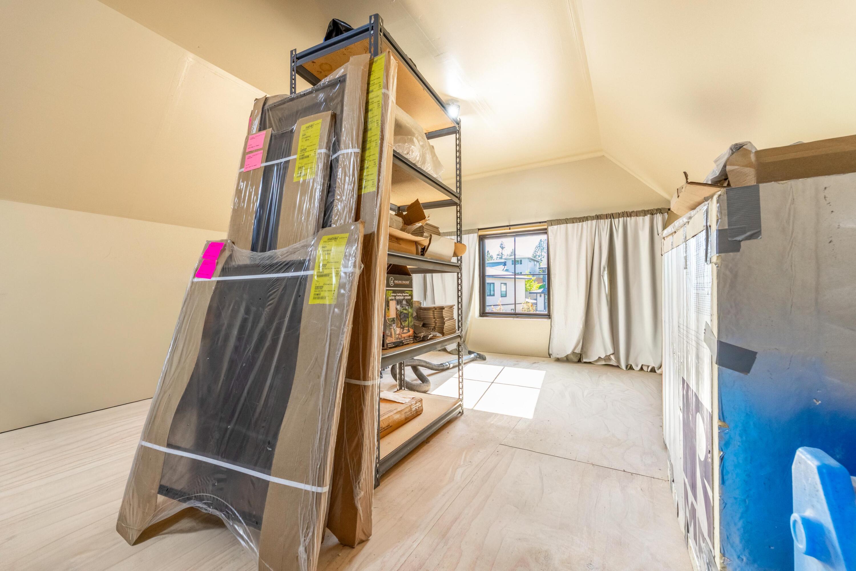 61016 SE Light Peak Drive