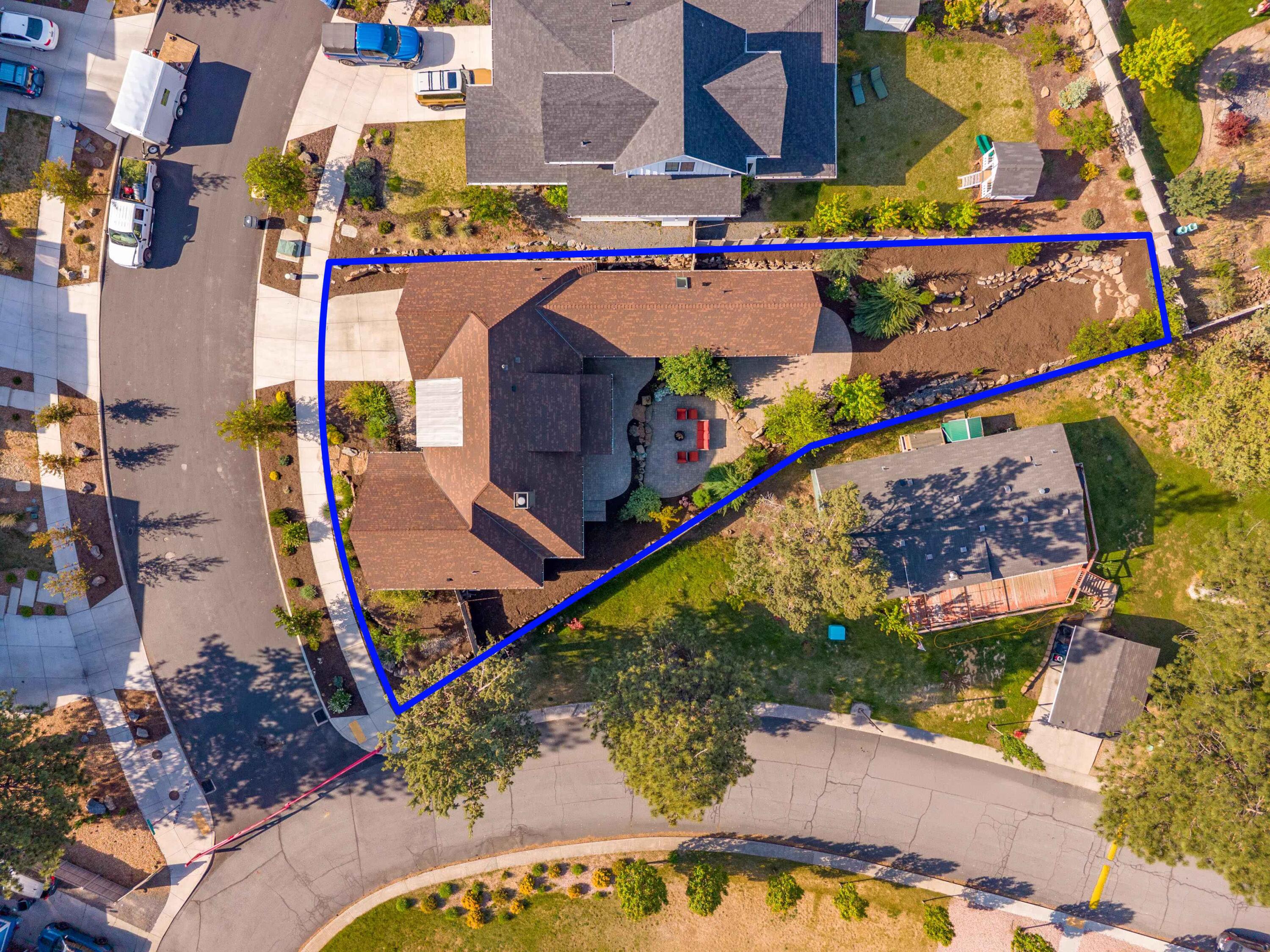 61016 SE Light Peak Drive