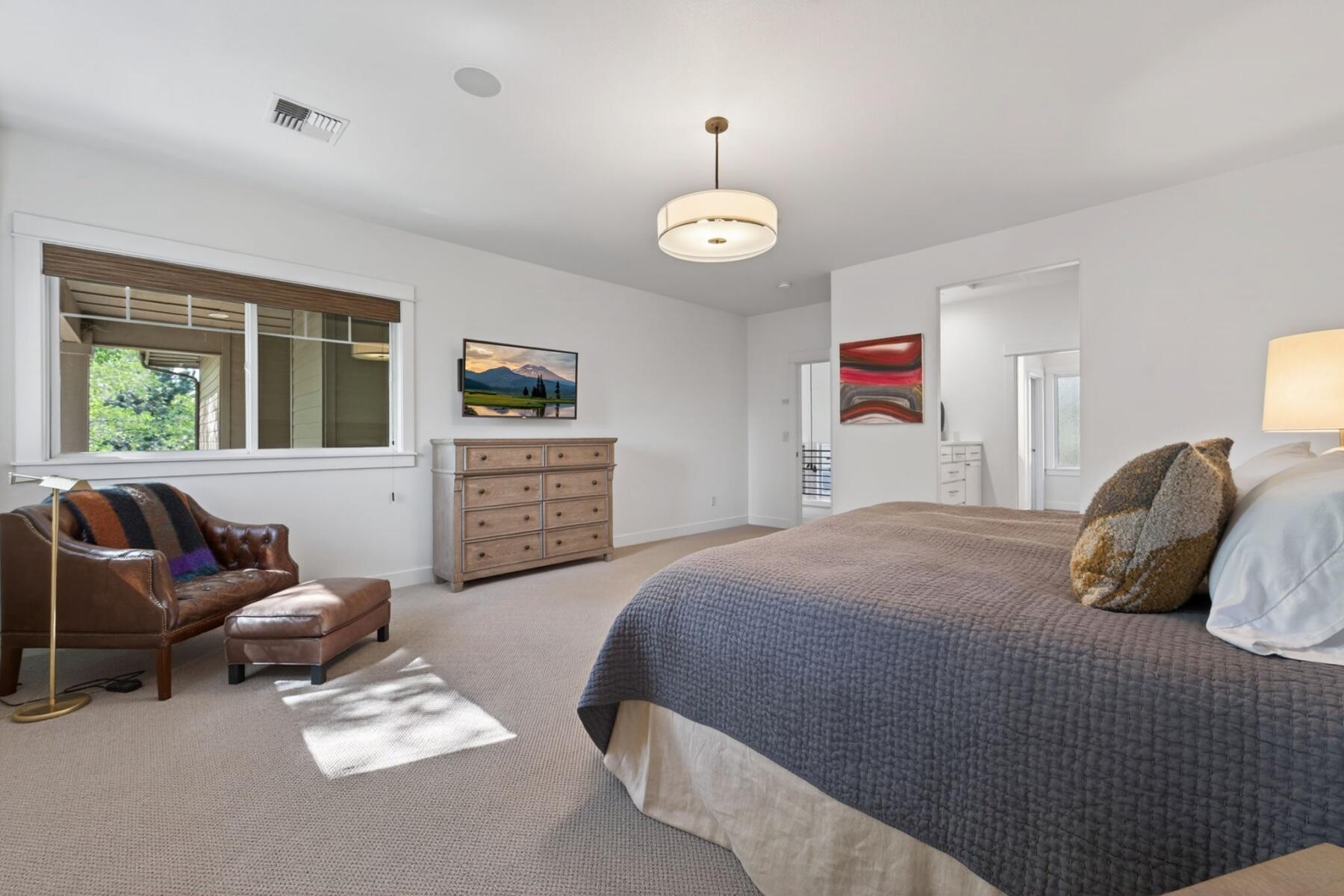 19017 NW Mt Shasta Drive