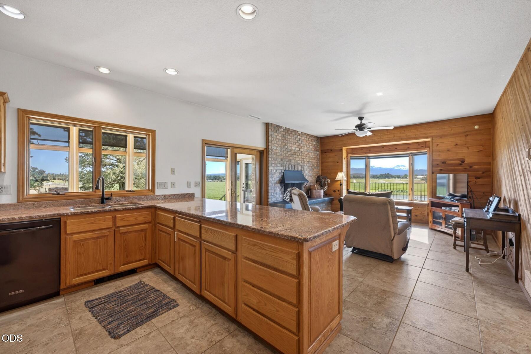 65055 Old Bend Redmond Highway