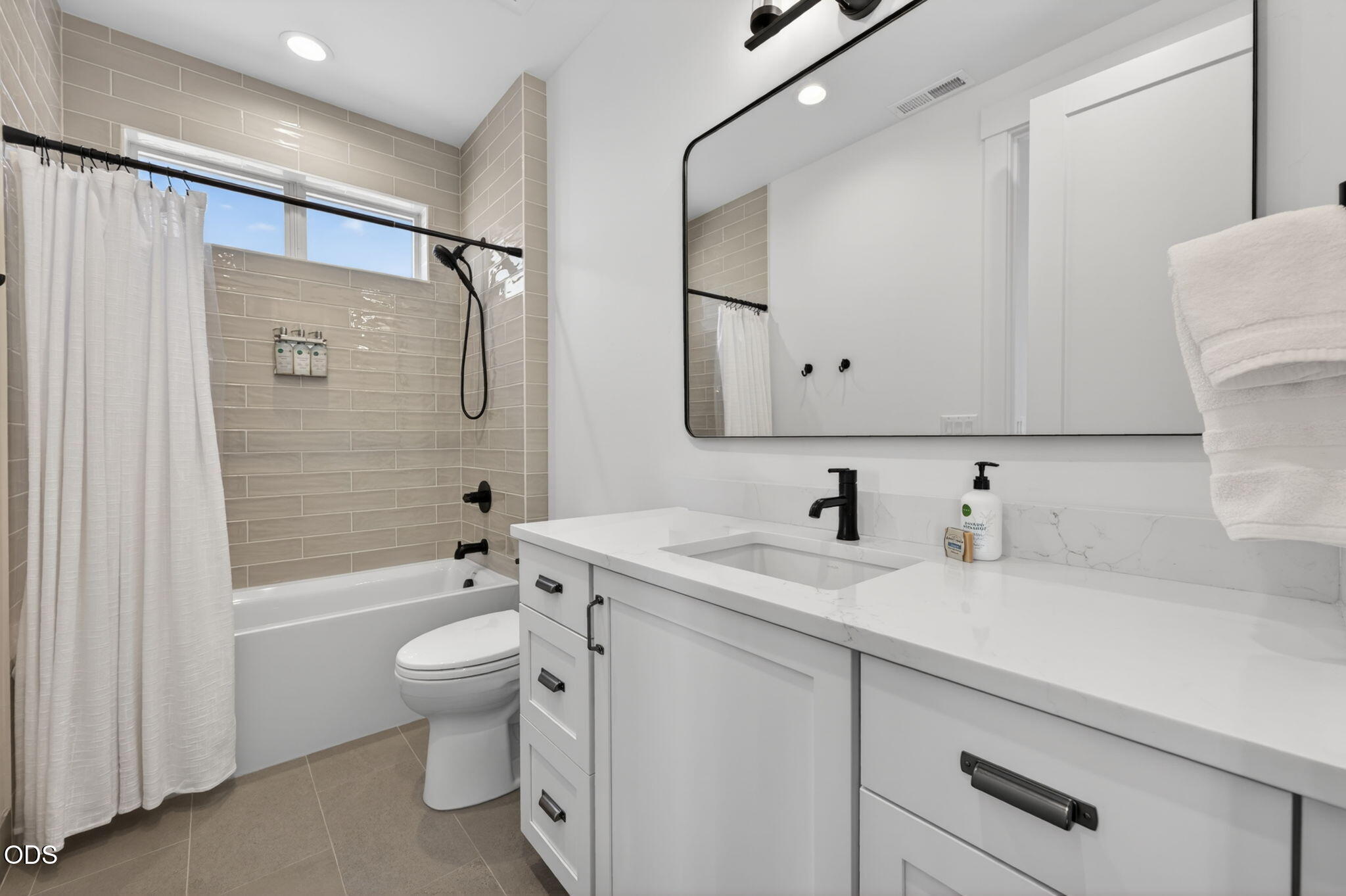 19103 Trailhead Court, 7