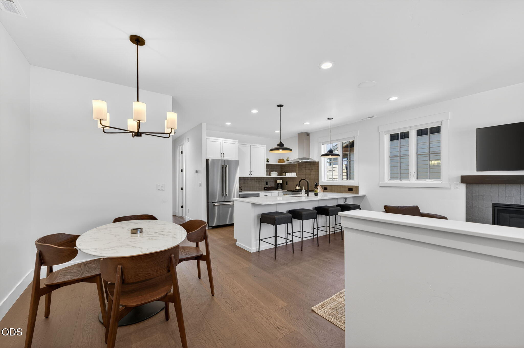 19103 Trailhead Court, 7