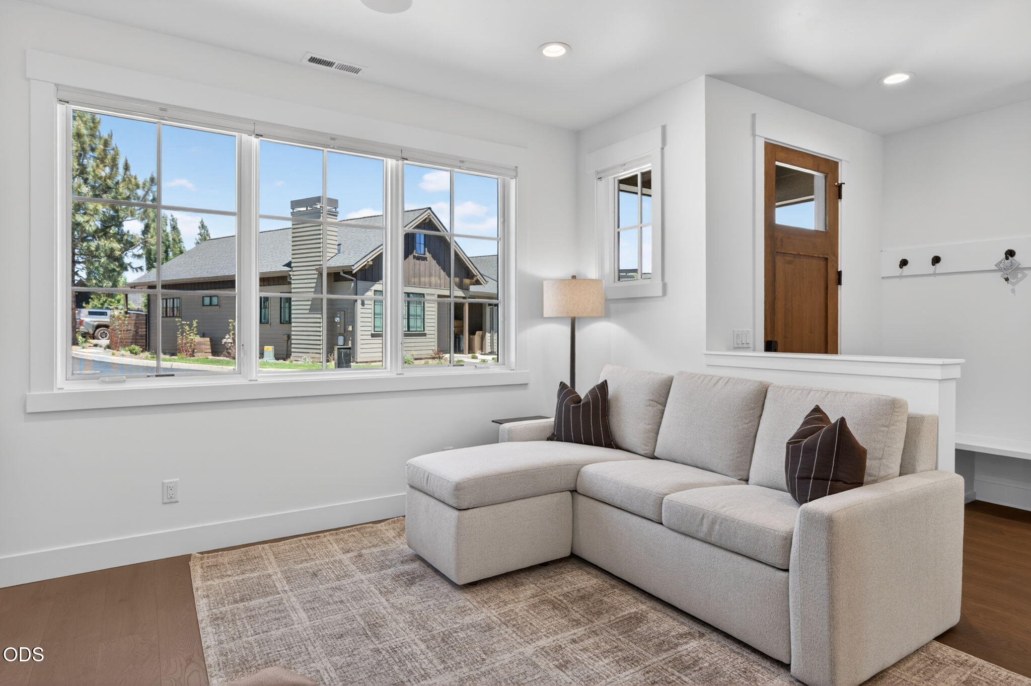 19103 Trailhead Court, 7