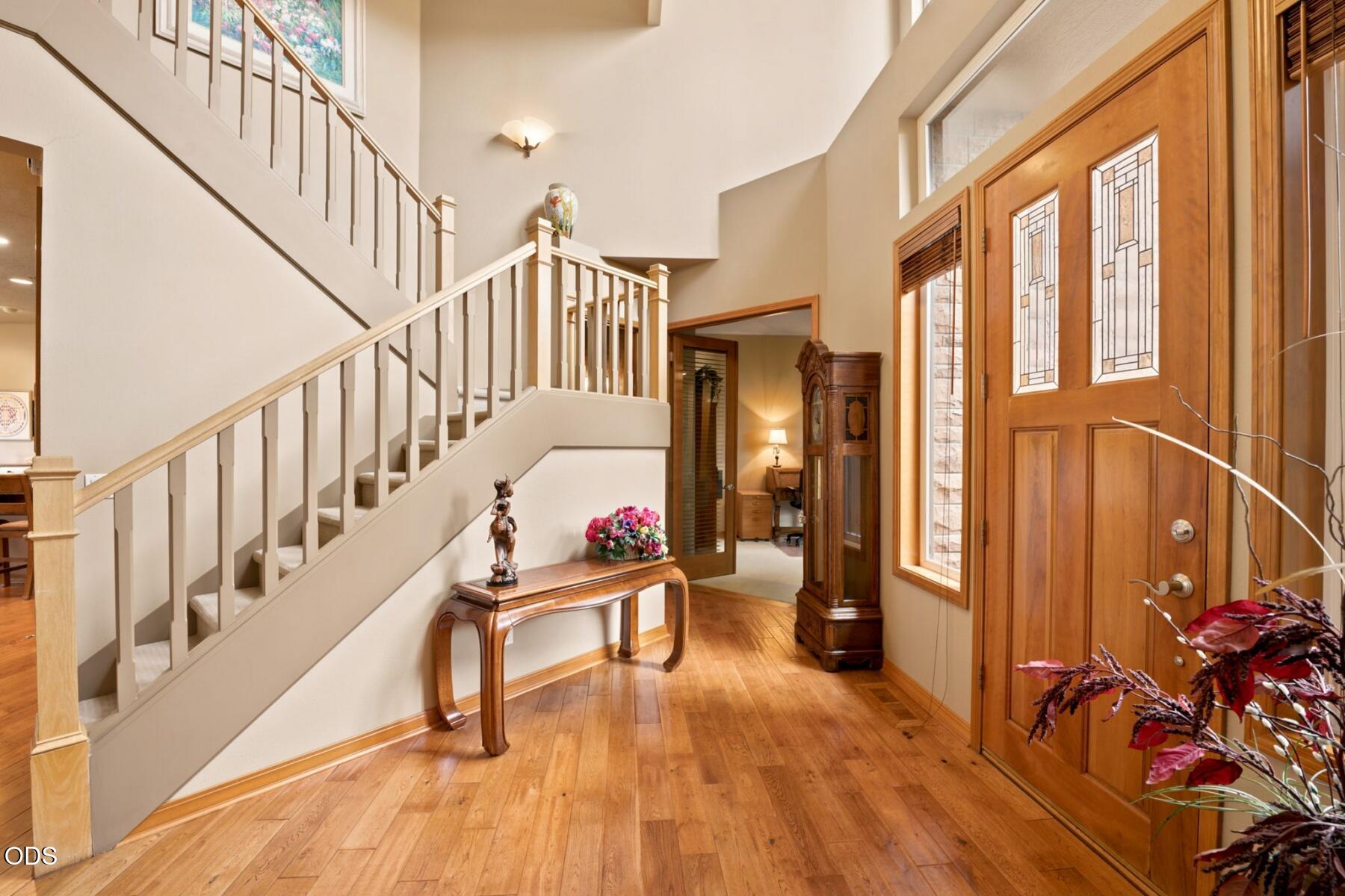 62028 Fall Creek Loop