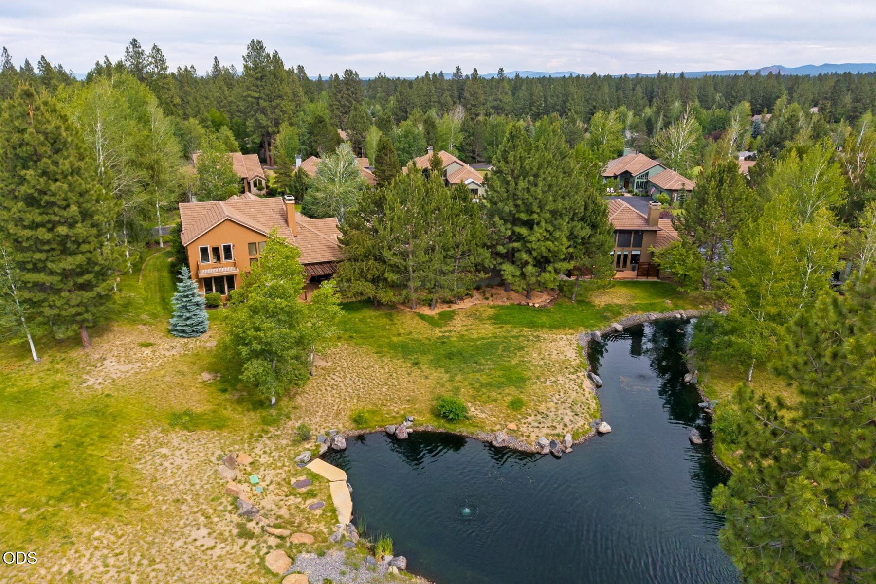 62028 Fall Creek Loop