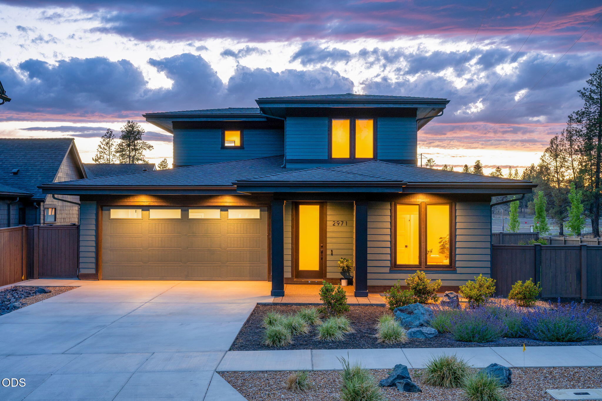 2971 NW Polarstar Avenue