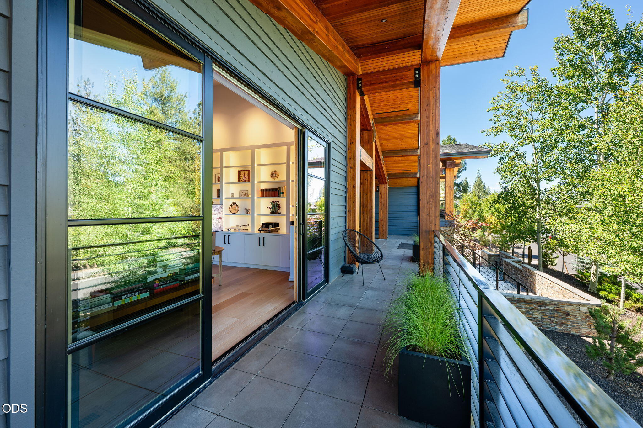 19077 Mount McLoughlin Lane
