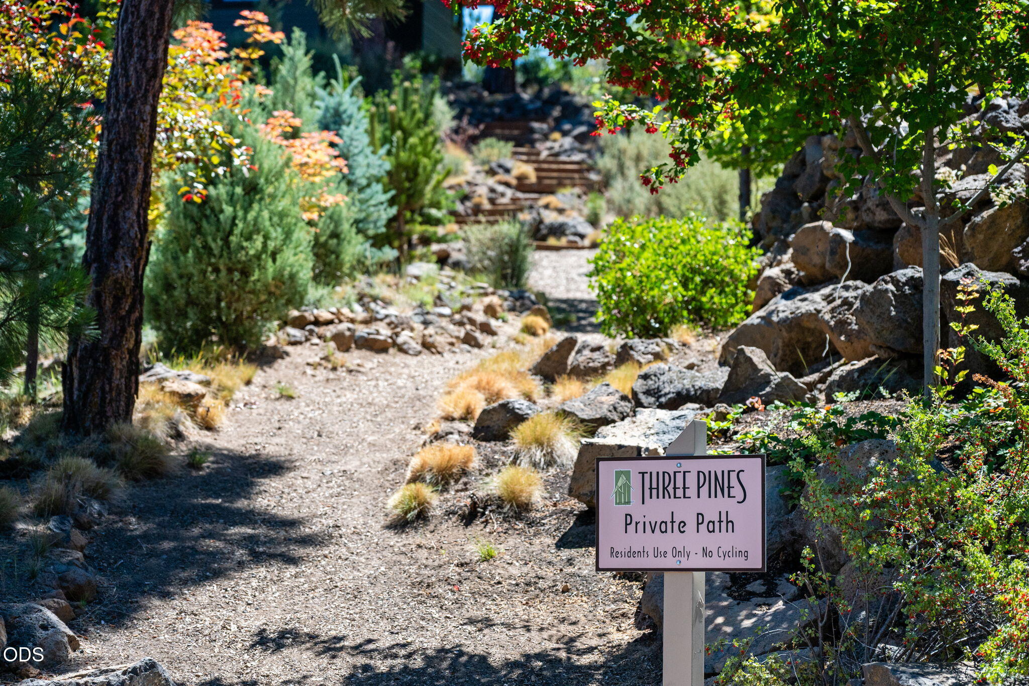 19077 Mount McLoughlin Lane