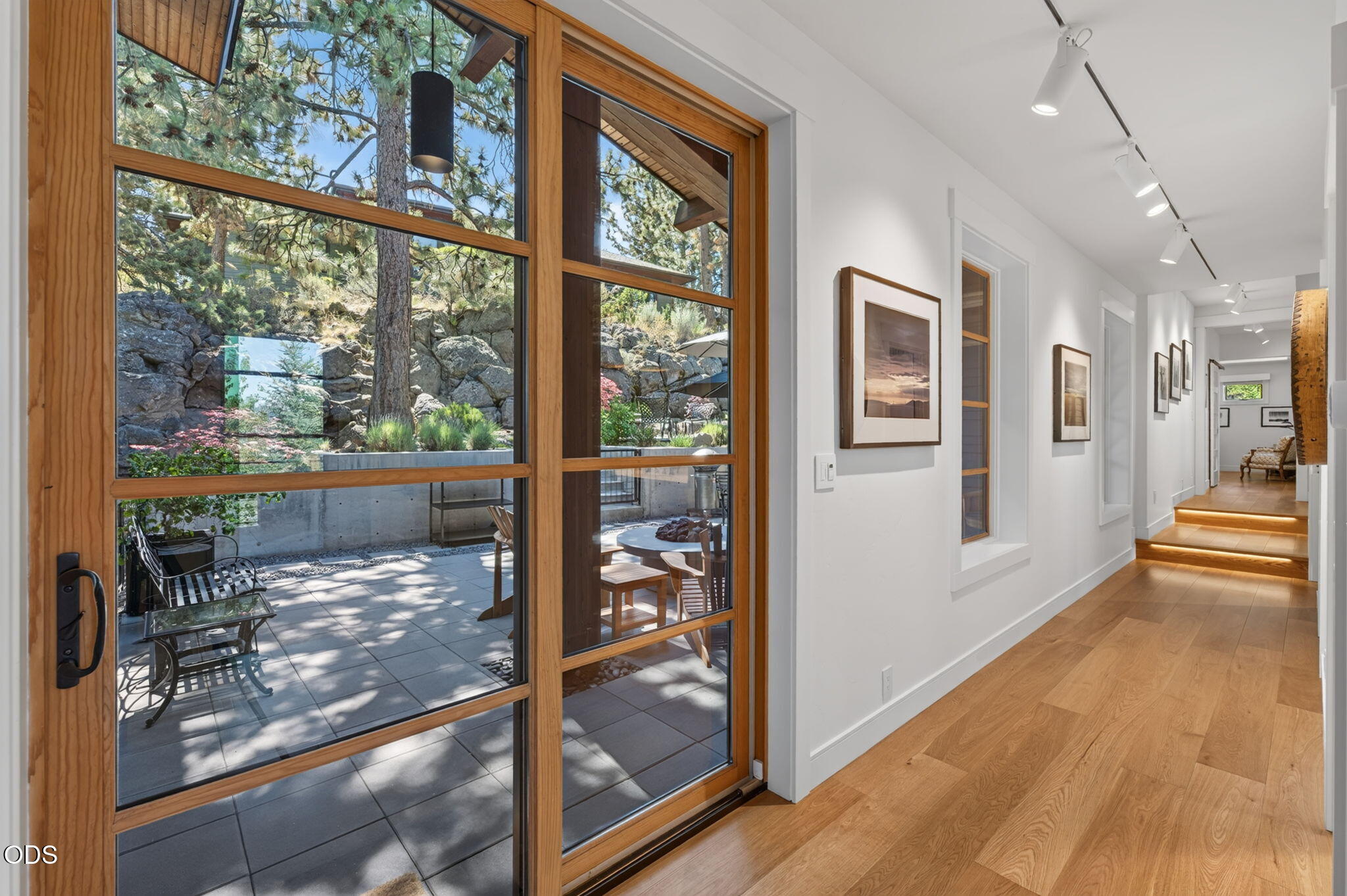 19077 Mount McLoughlin Lane