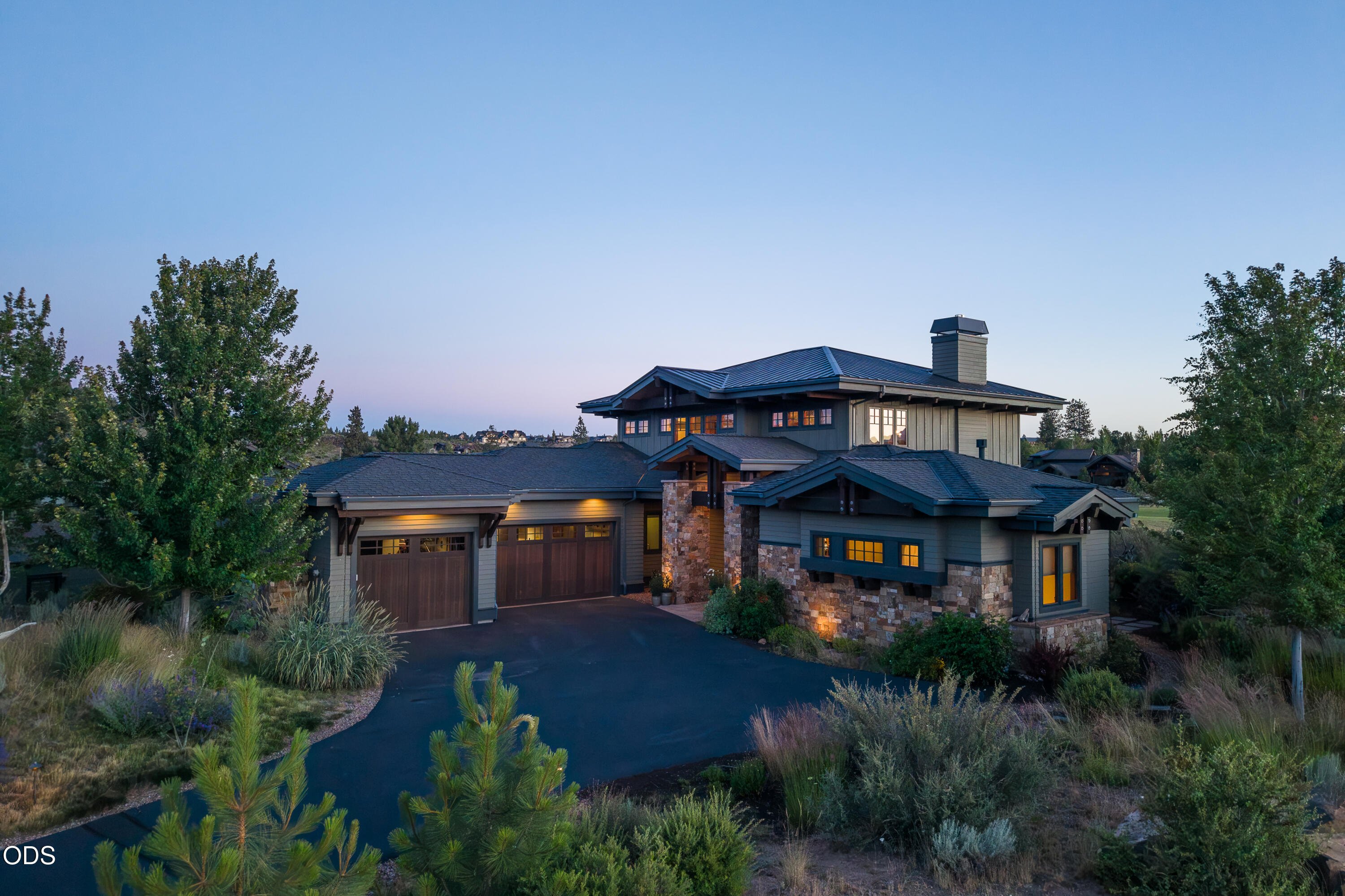 19361 Roswell Drive