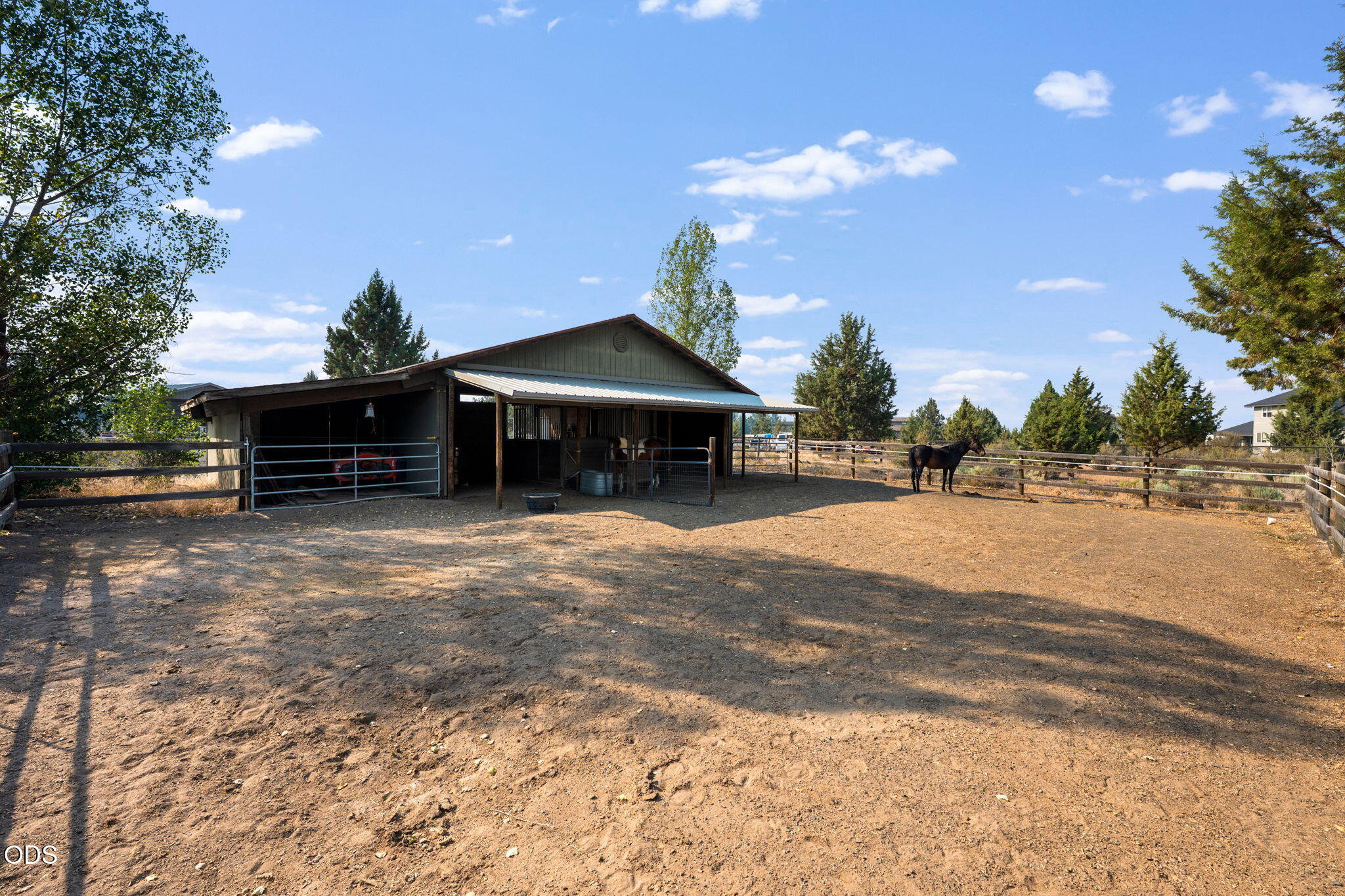 60835 Jennings Road
