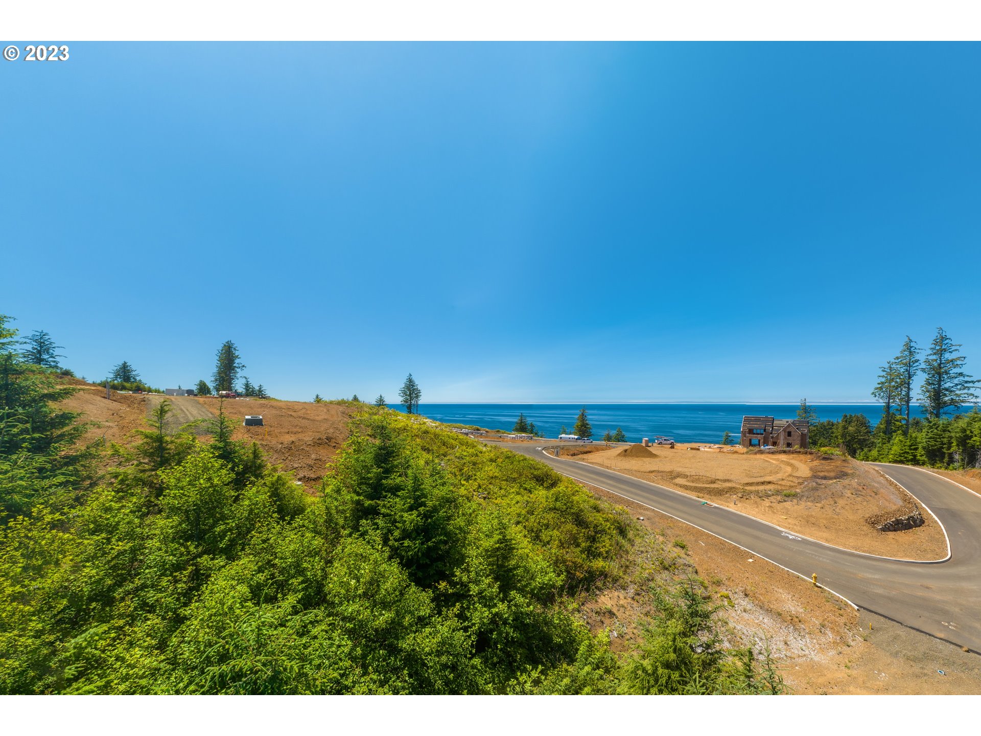 1143 NE Seascape AVE