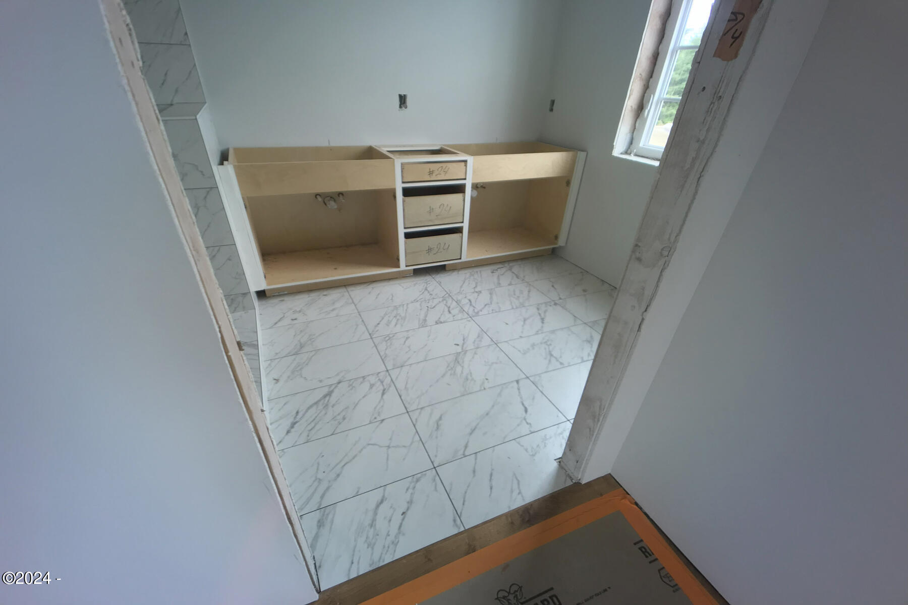 1157 NE Seascape Avenue