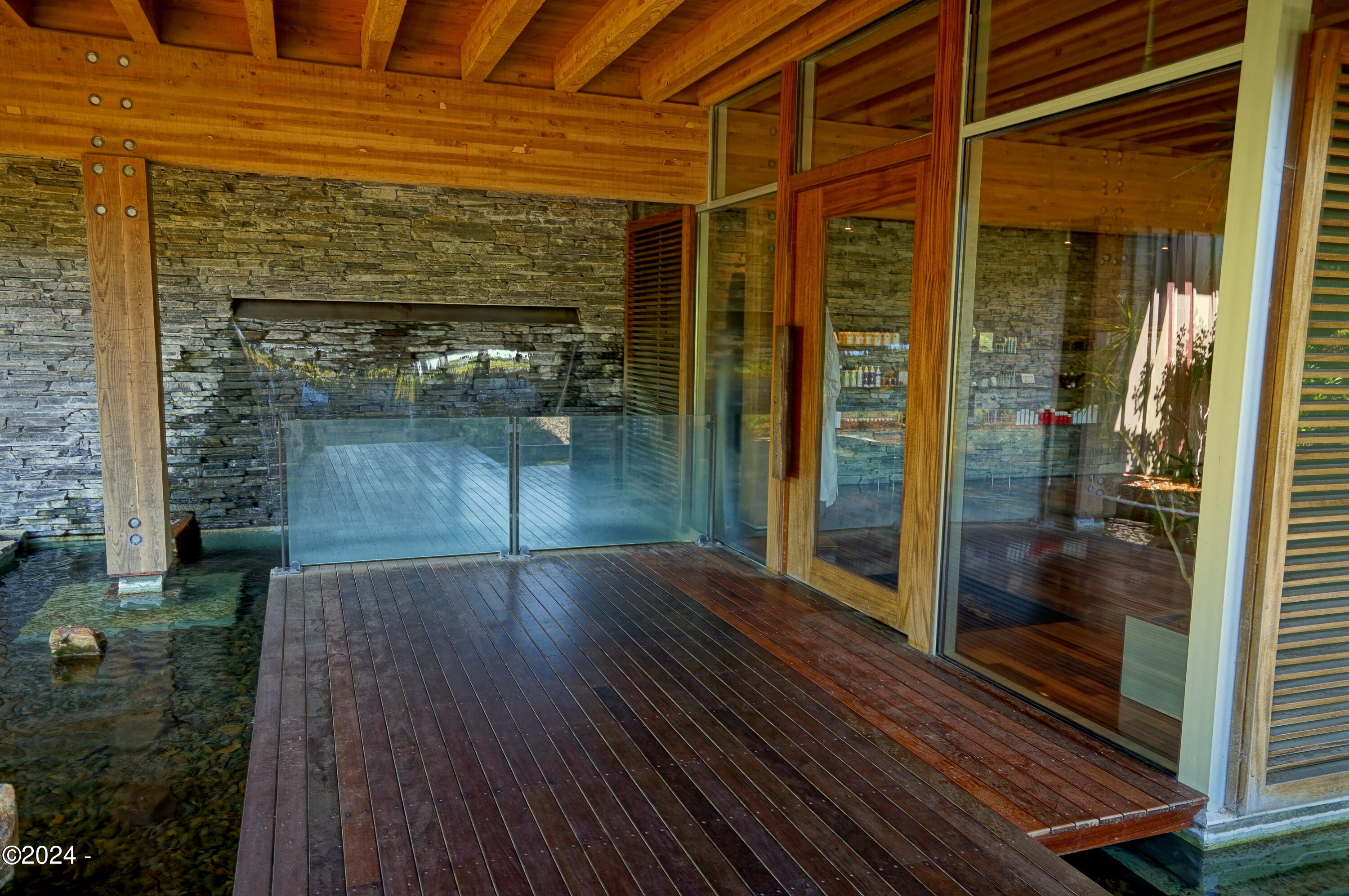 28 Spouting Whale Lane