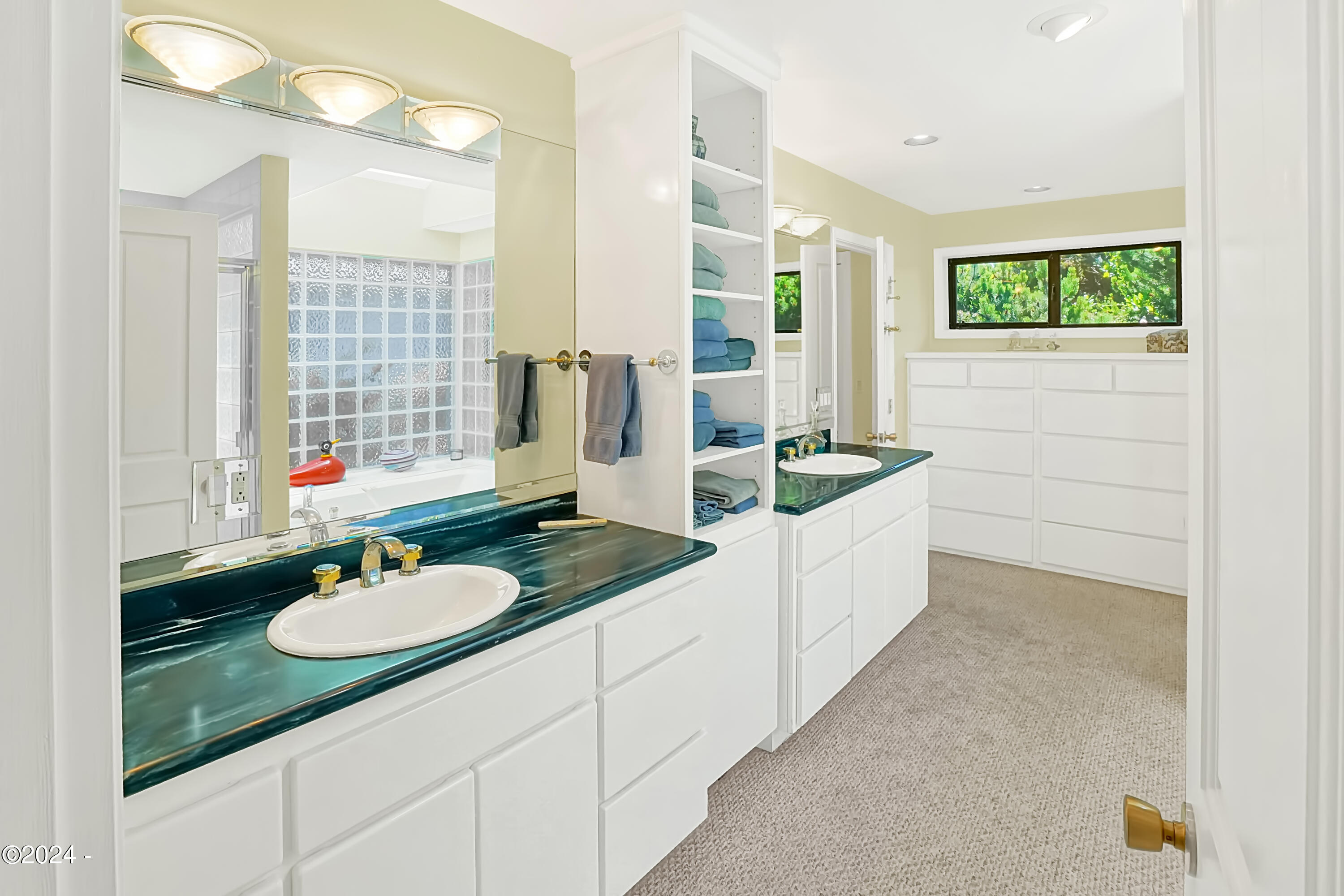 28 Spouting Whale Lane