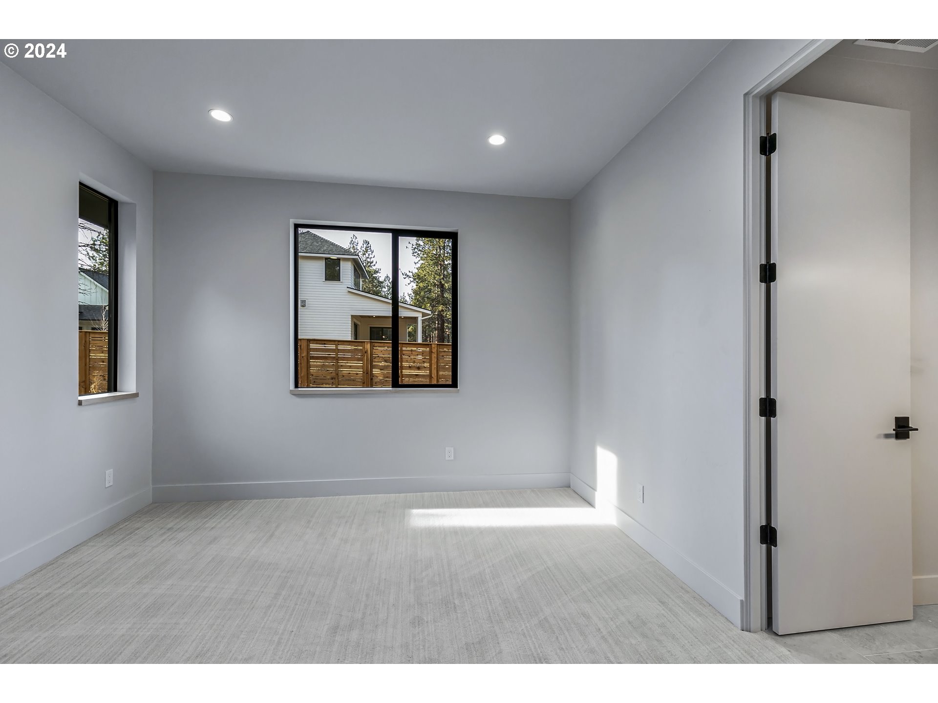 19560 BUCK CANYON RD