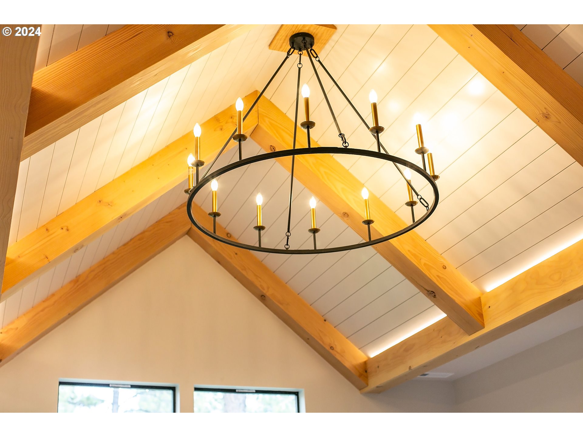 19560 BUCK CANYON RD