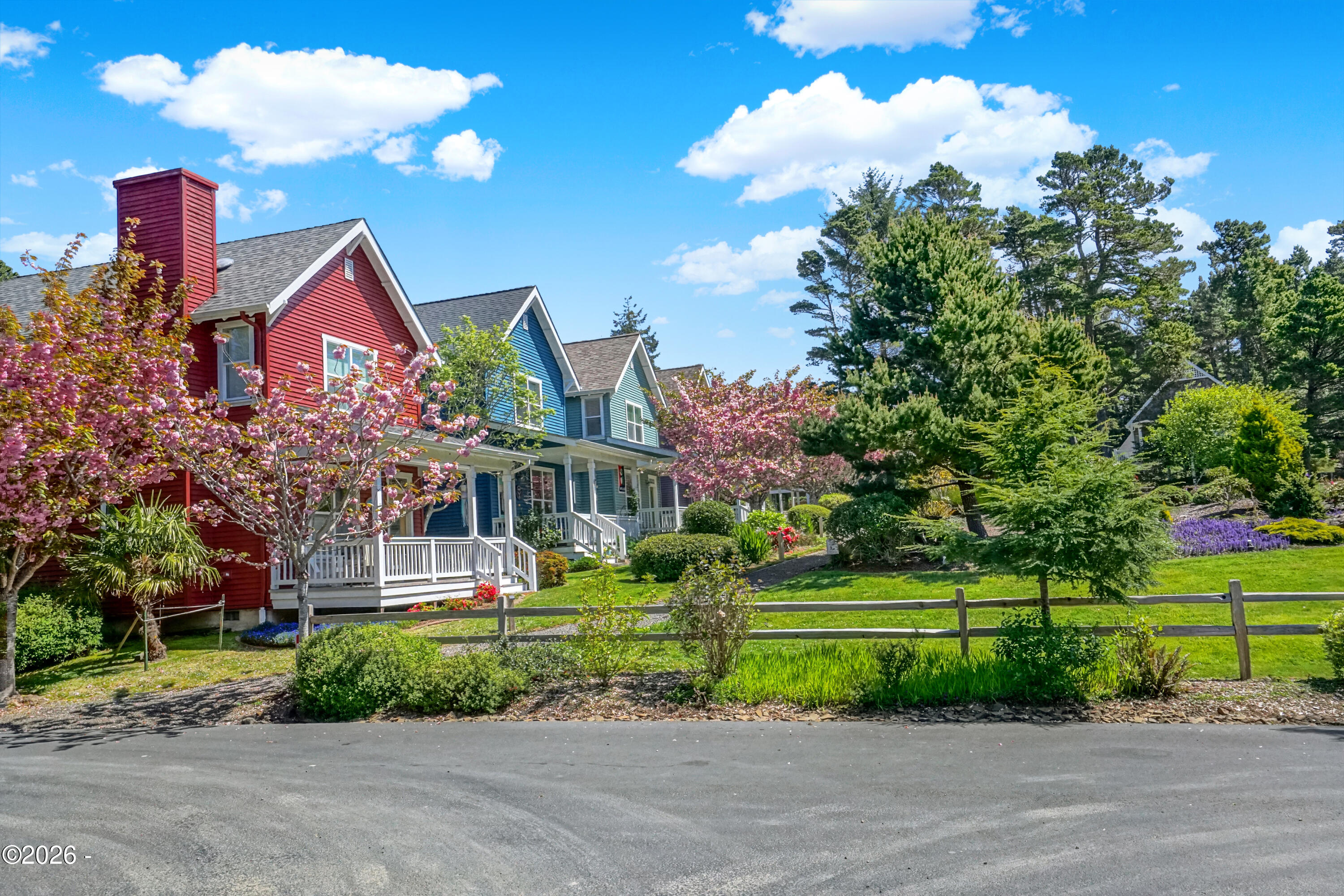 265 Bunchberry Way