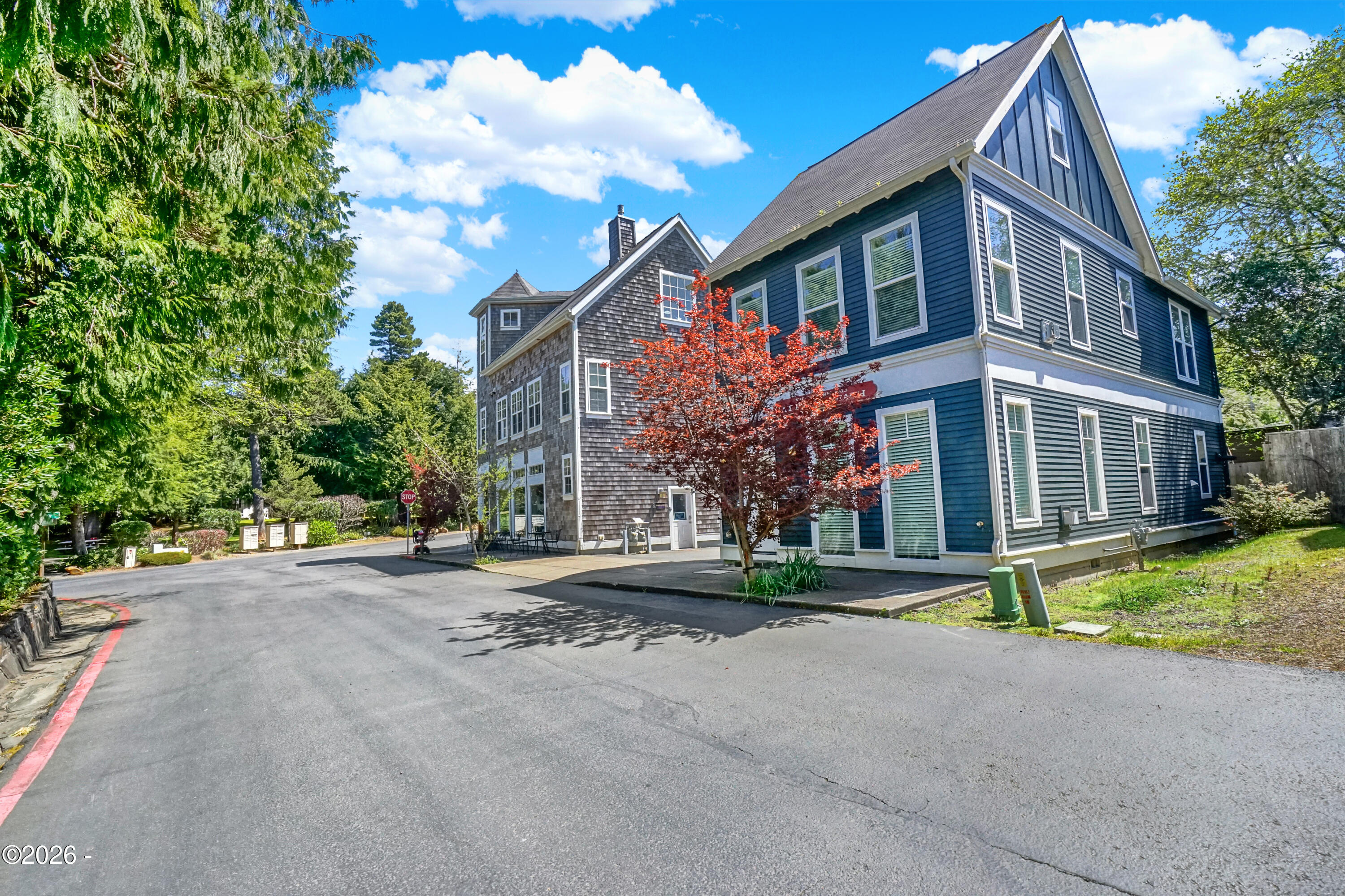 265 Bunchberry Way
