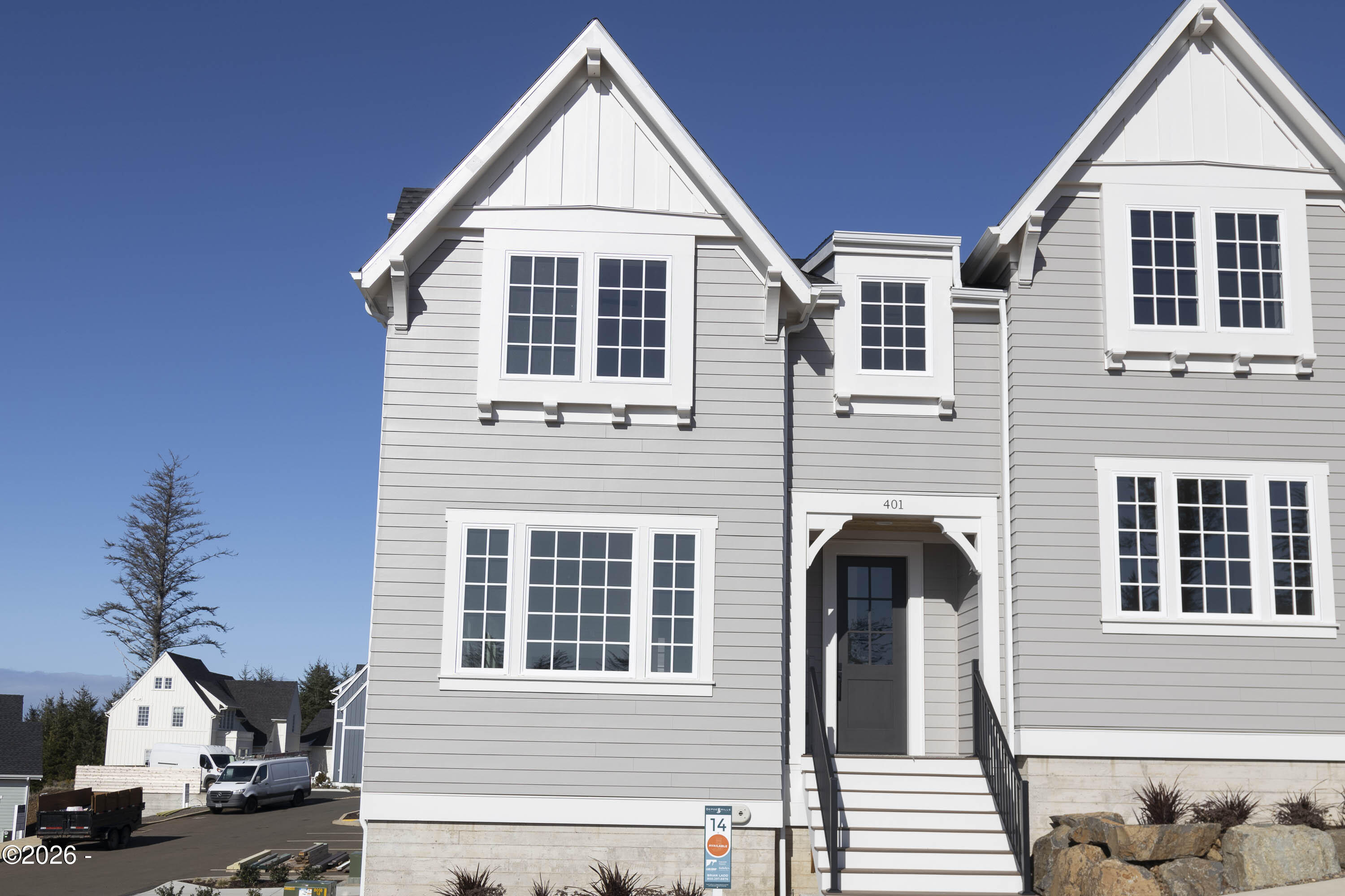 401 NE Moonwake Lane, 14