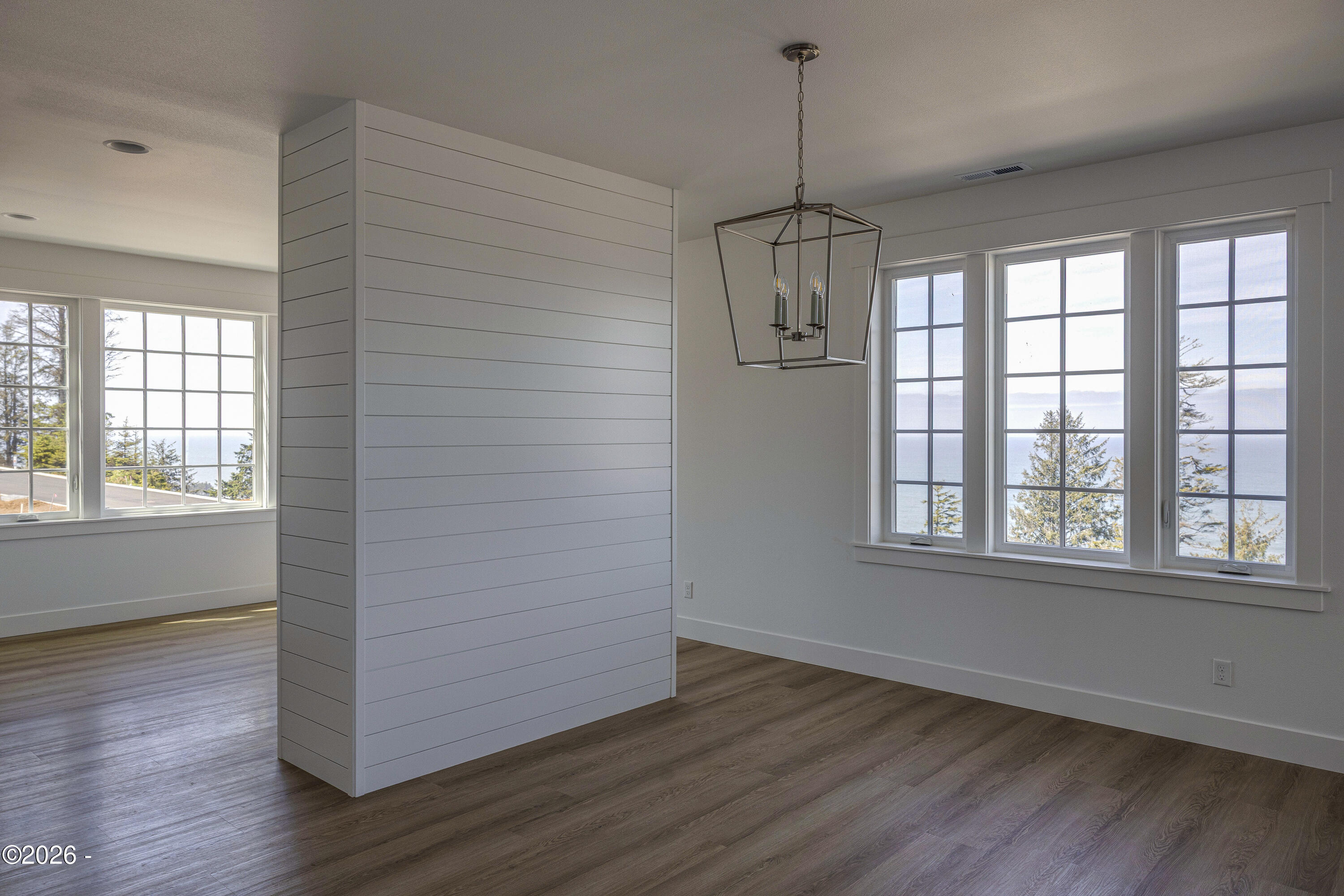 401 NE Moonwake Lane, 14