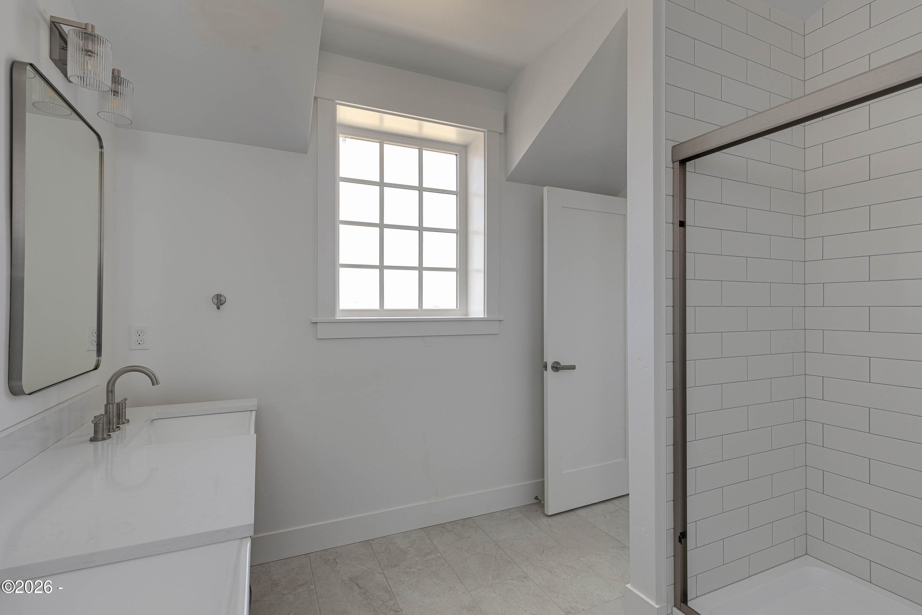 1152 NE Seascape Avenue, 9-13