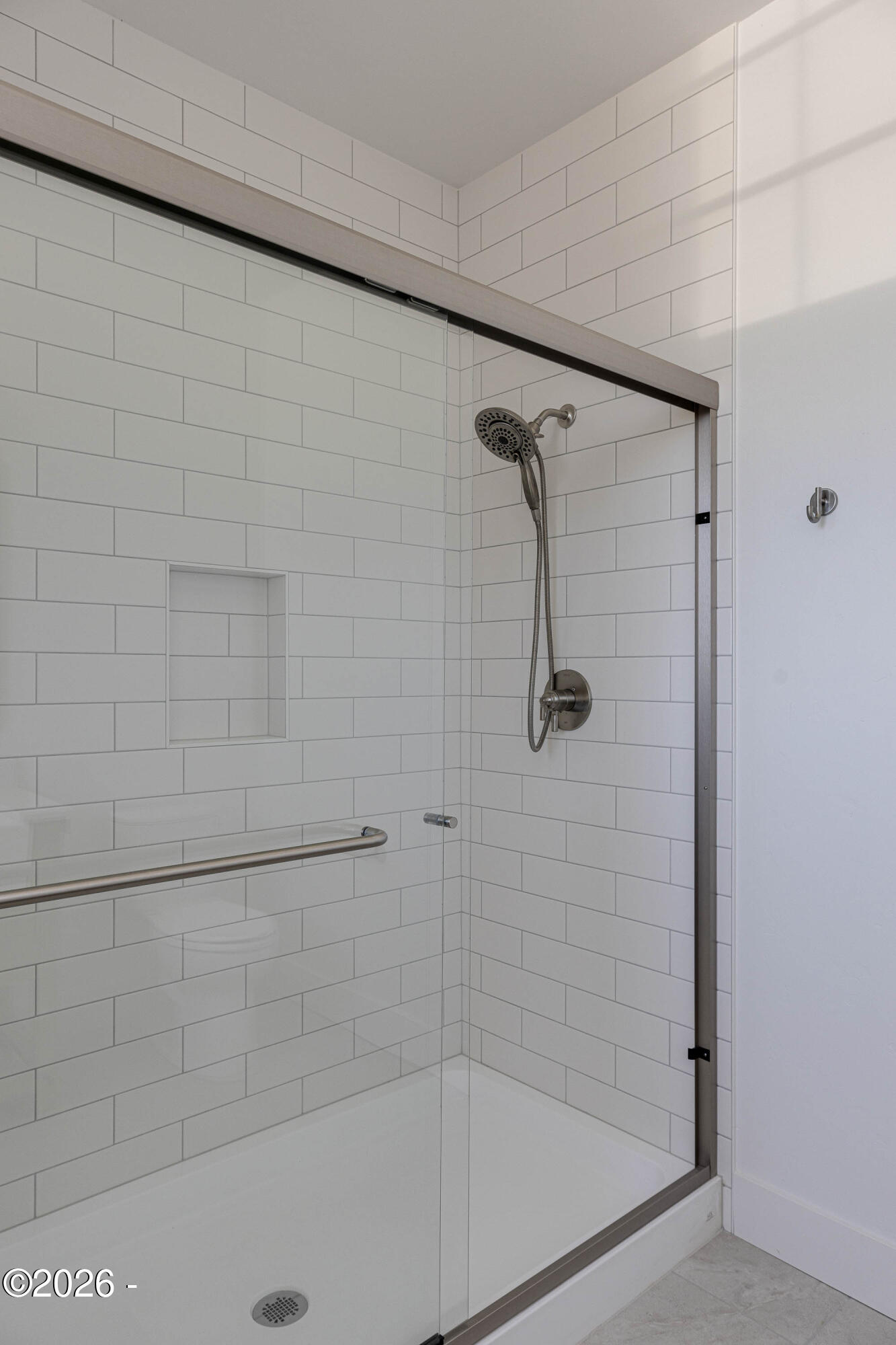 1152 NE Seascape Avenue, 9-13