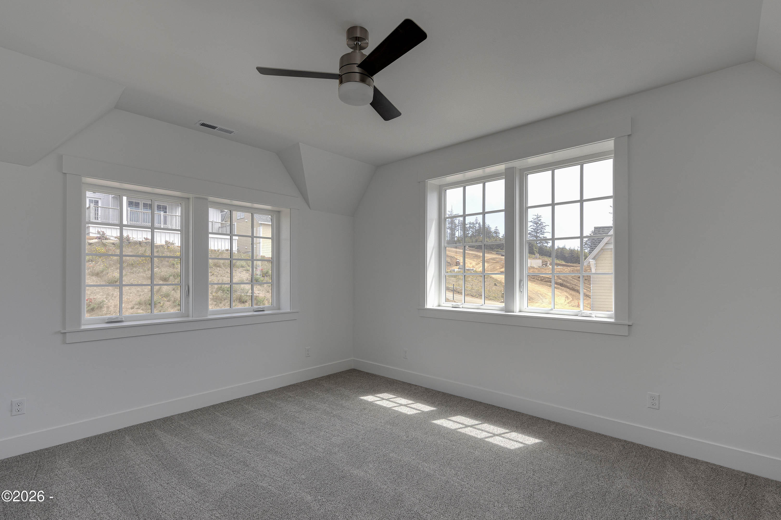 1152 NE Seascape Avenue, 9-13