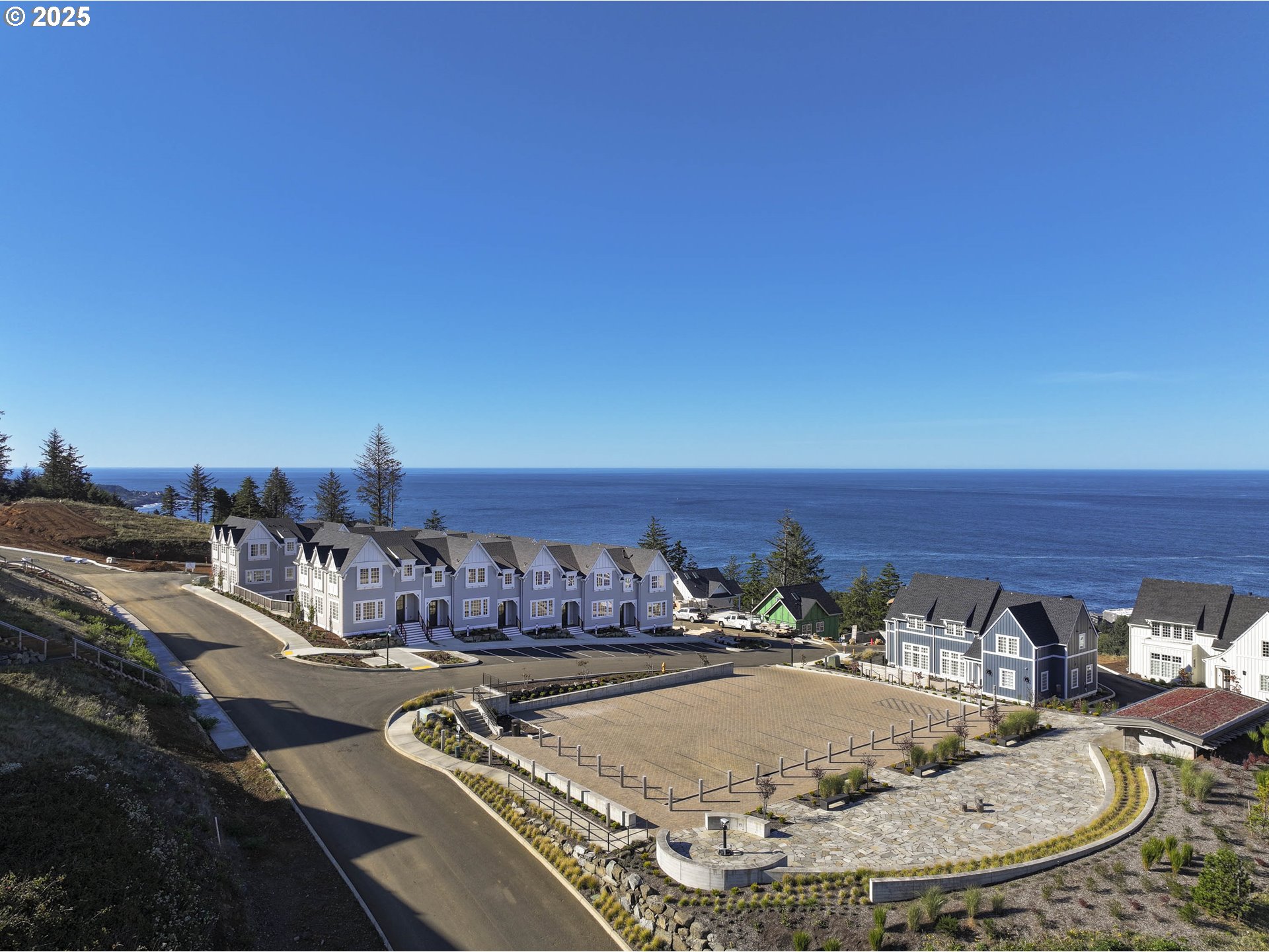 1128 NE SEASCAPE AVE